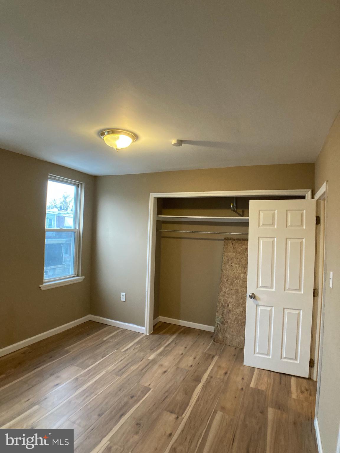 FRANKFORD - Residential Lease