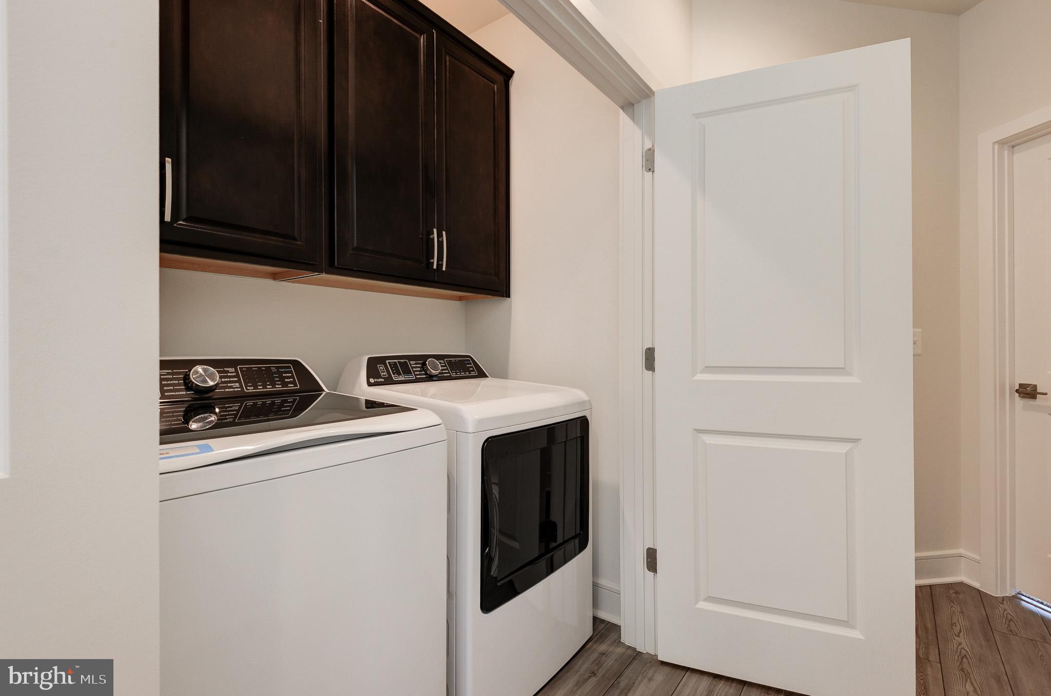 LAKE FREDERICK - Residential Lease