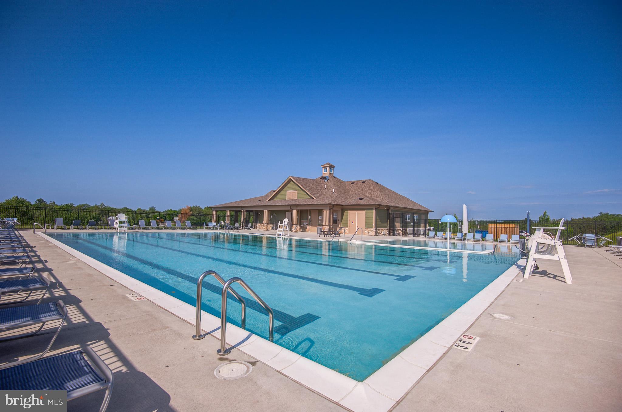 LAKE FREDERICK - Residential Lease