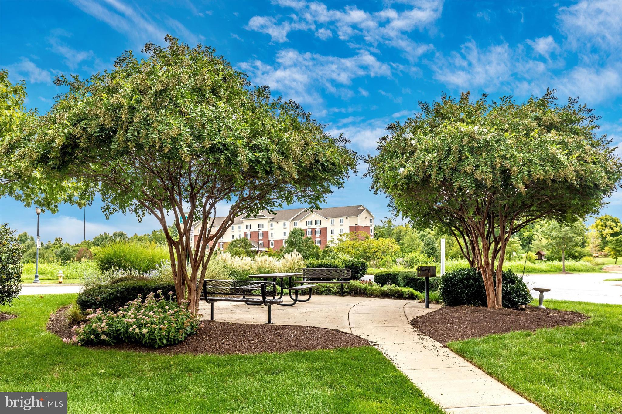 BALLENGER POINT CONDOS - Residential