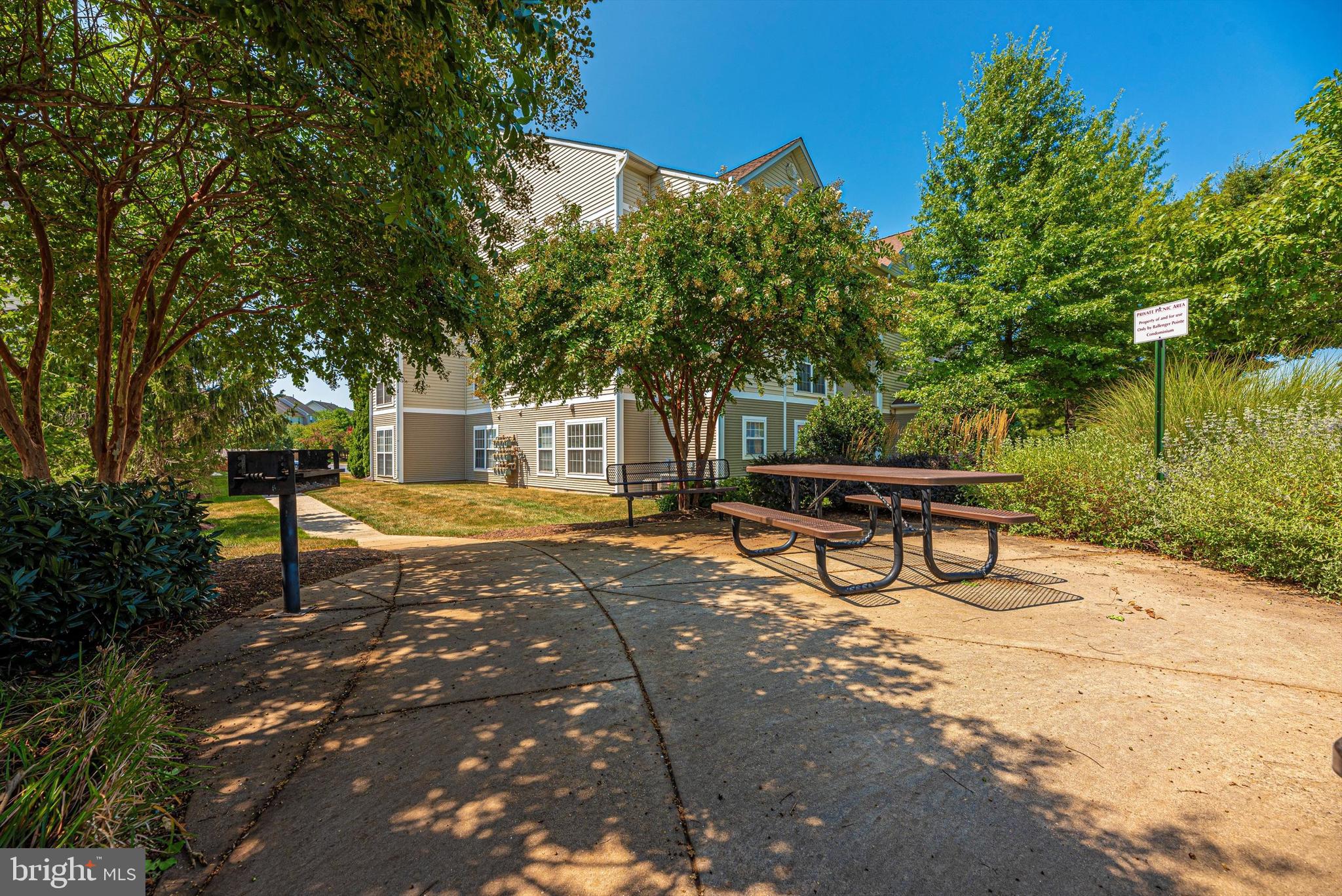 BALLENGER POINT CONDOS - Residential