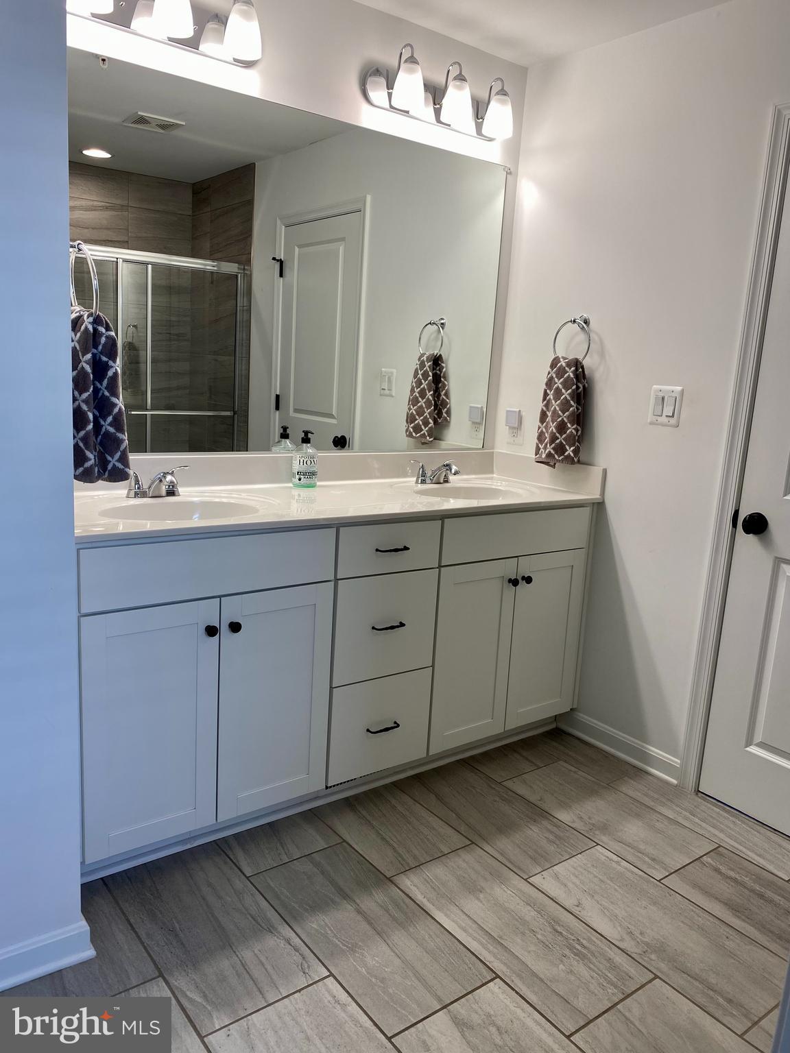 TANYARD COVE NORTH - Residential