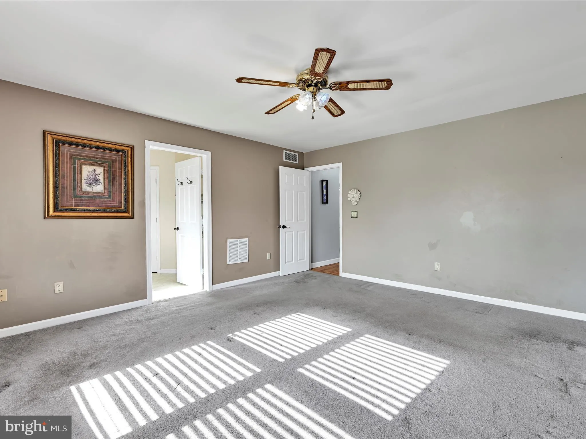 Auburn, Pennsylvania 17922, United States, 3 Bedrooms Bedrooms, ,3 BathroomsBathrooms,Residential,Active,212584