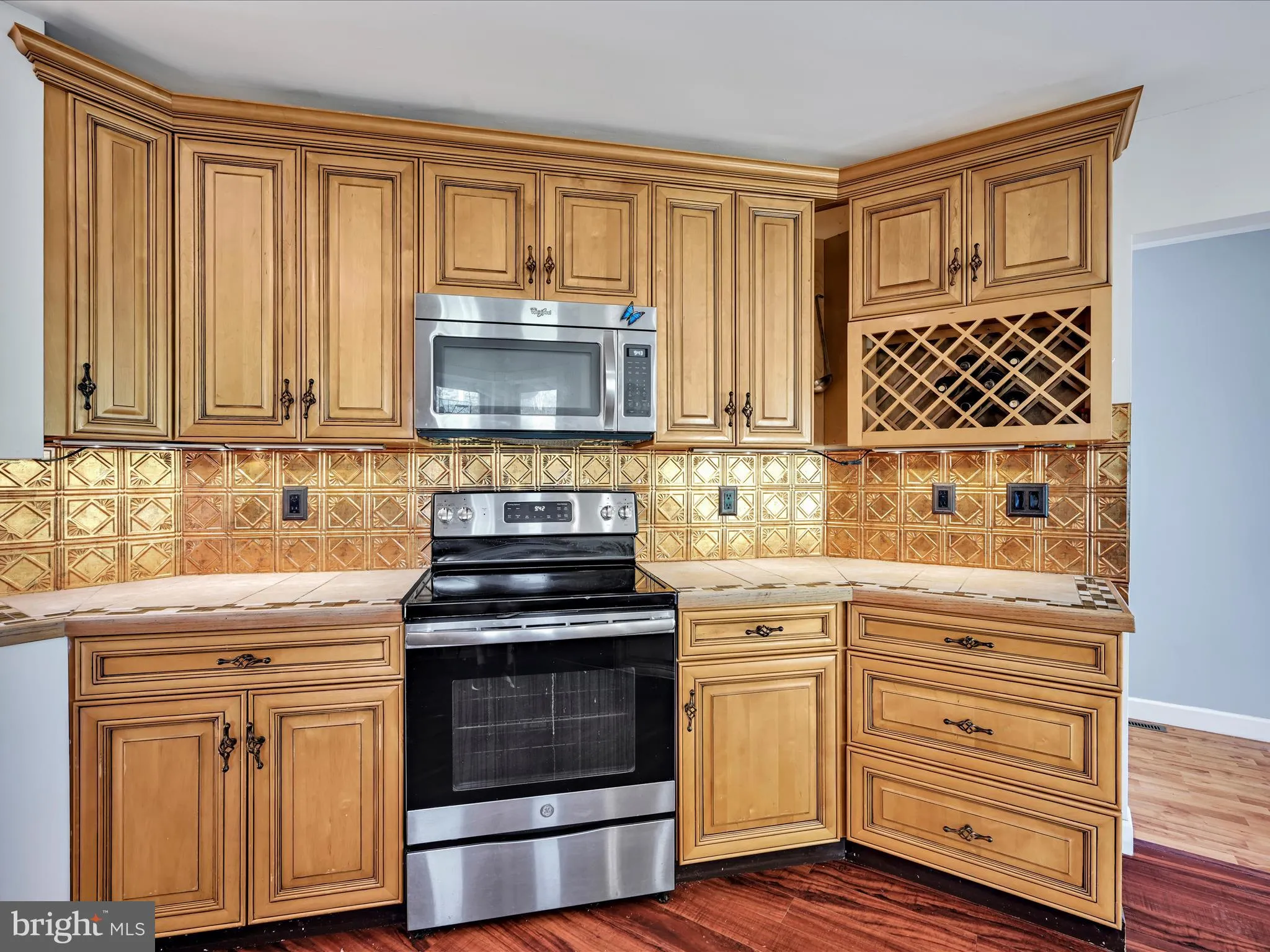 Auburn, Pennsylvania 17922, United States, 3 Bedrooms Bedrooms, ,3 BathroomsBathrooms,Residential,Active,212584