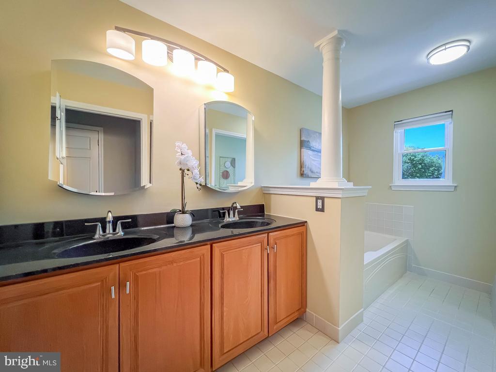 PEDDLERS VIEW - Residential