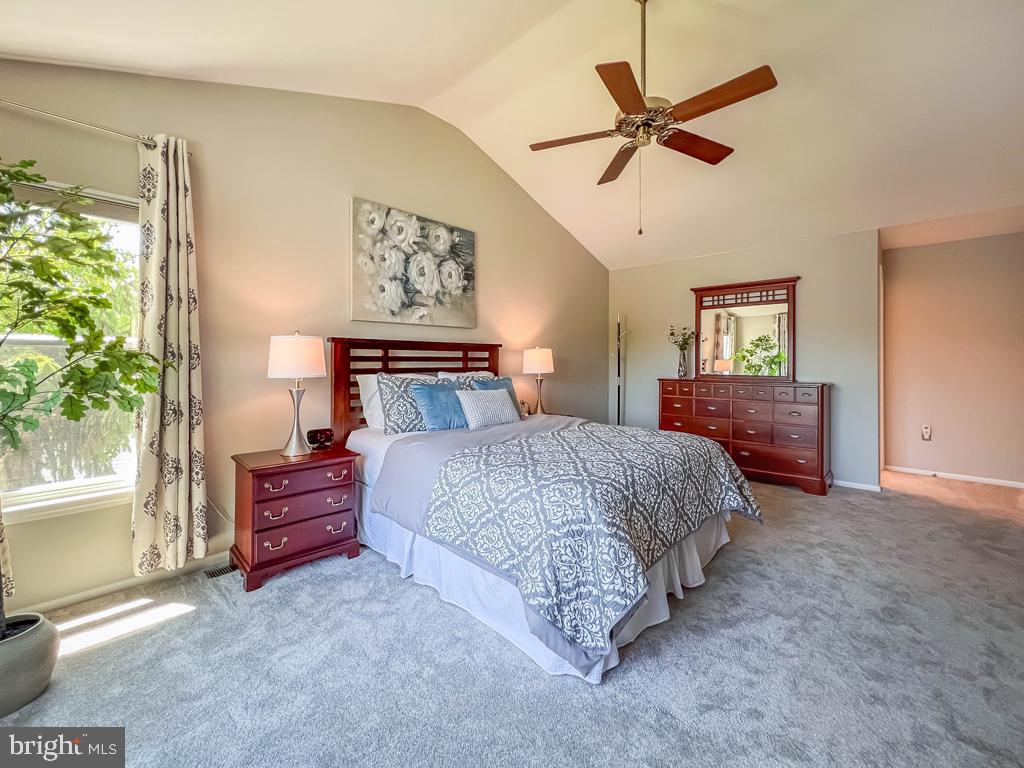 PEDDLERS VIEW - Residential
