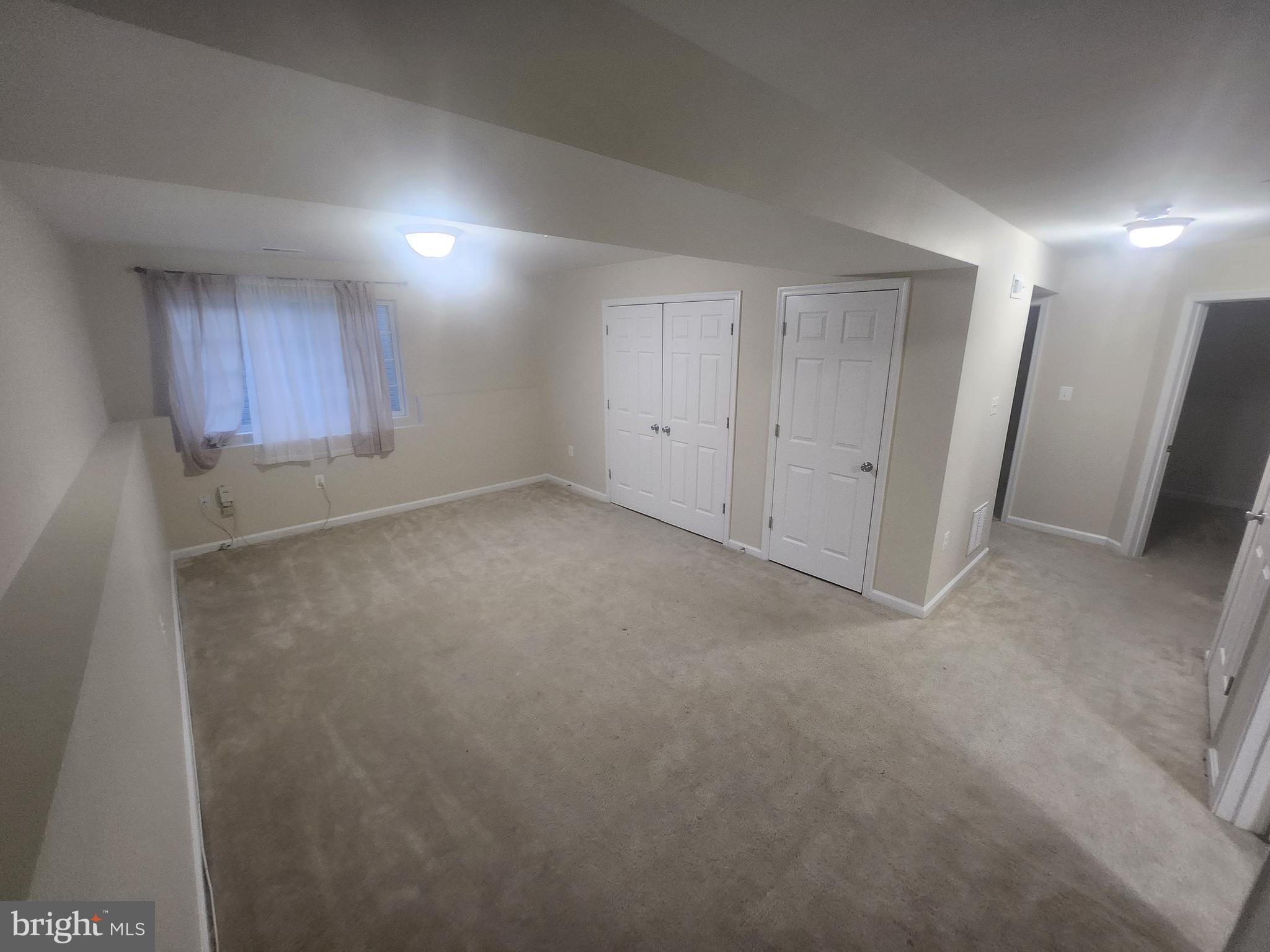 WHITE HOUSE HEIGHTS - Residential