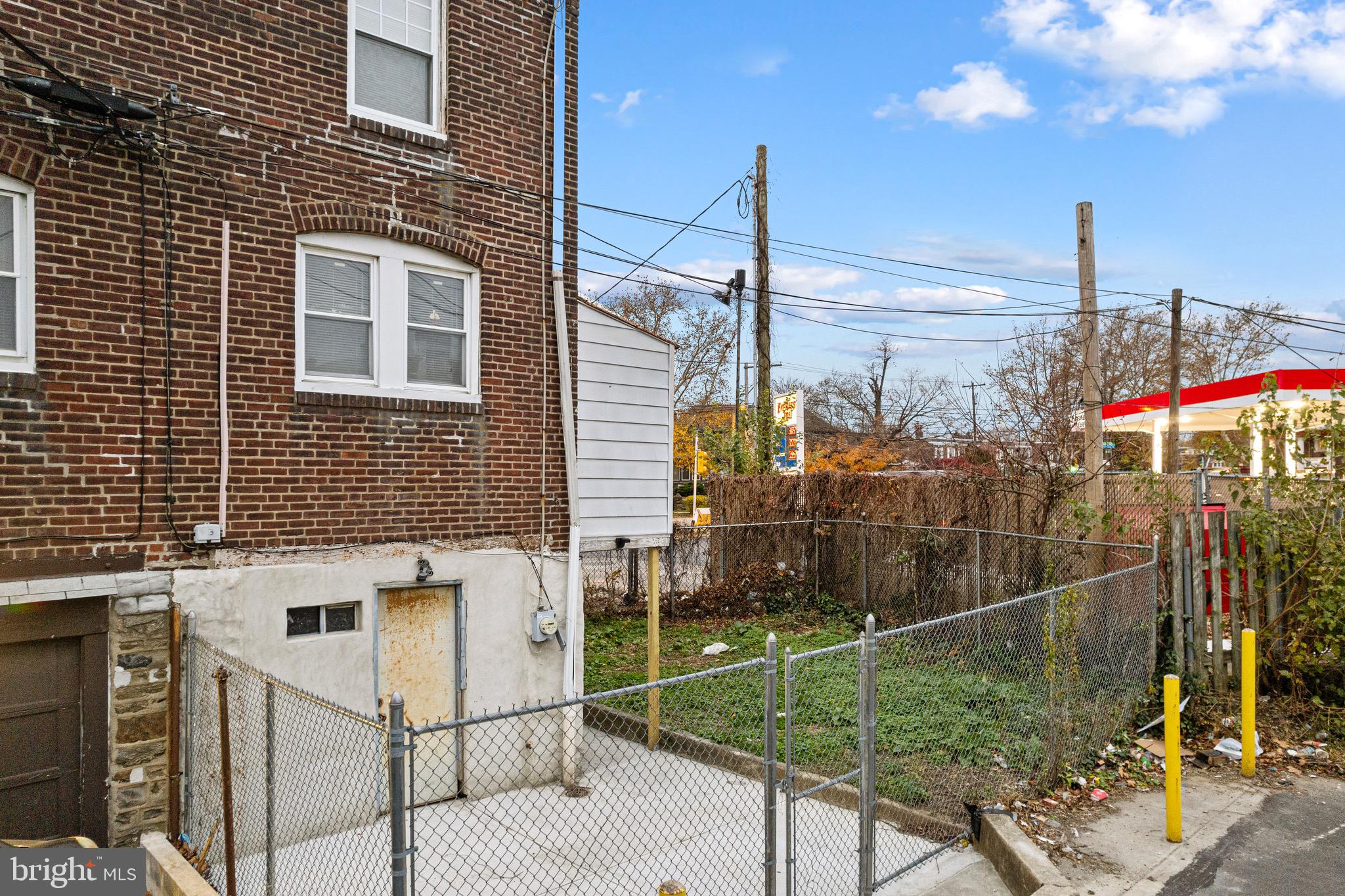 NORTHWOOD - Residential