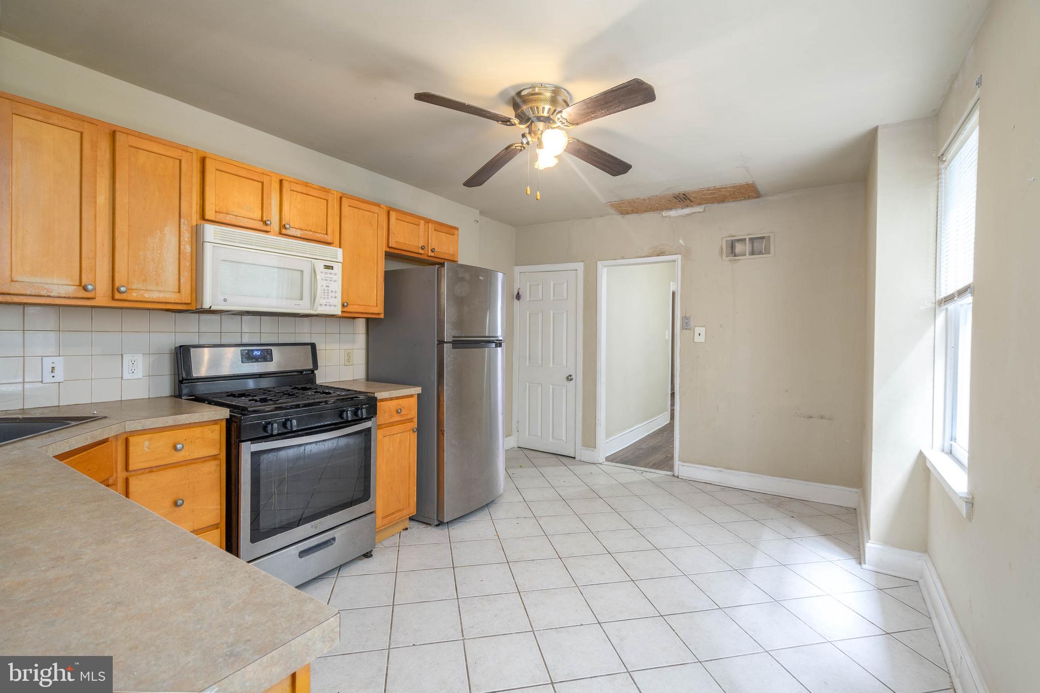 POINT BREEZE - Residential