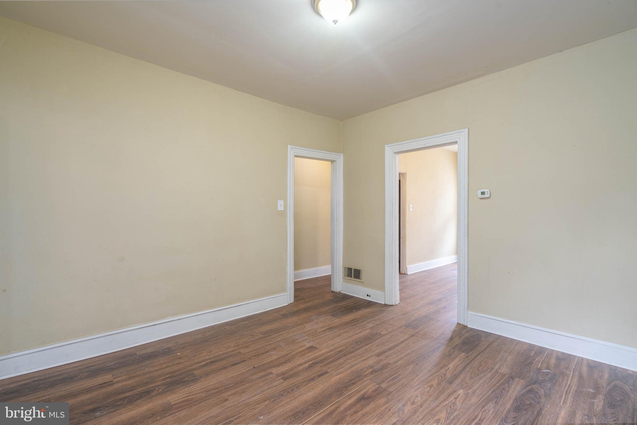 POINT BREEZE - Residential