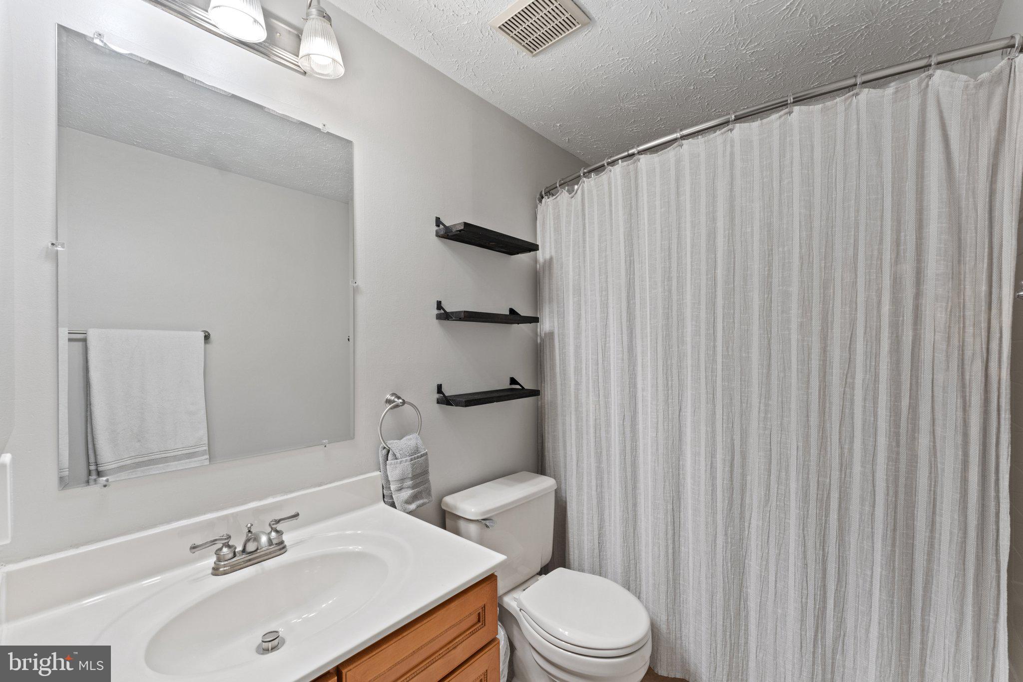 BARTON HILL - Residential