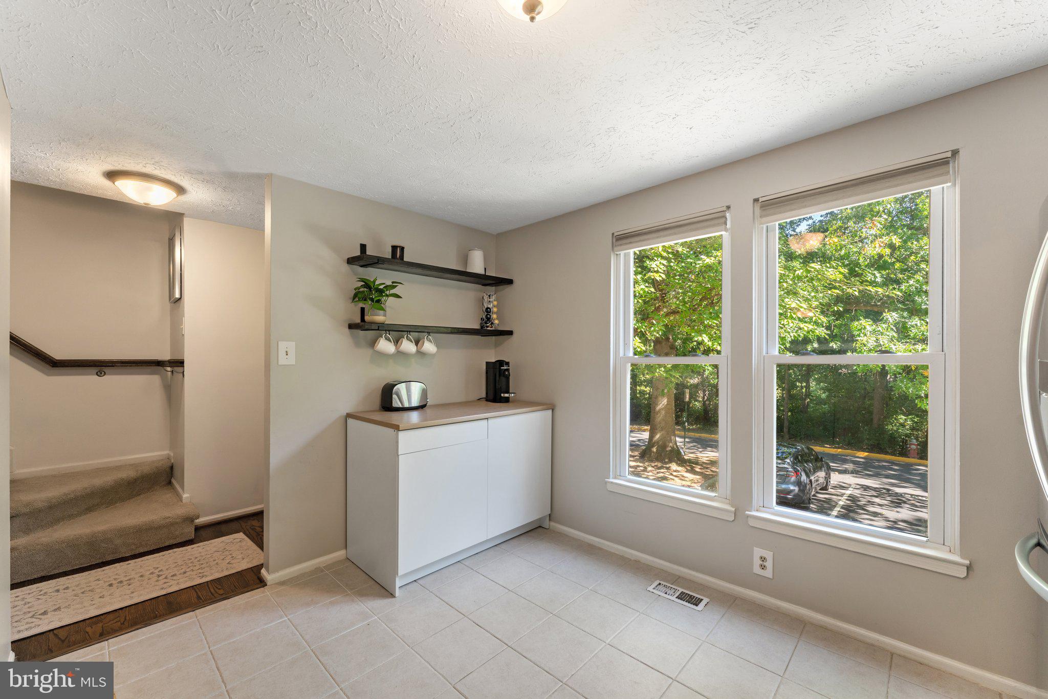 BARTON HILL - Residential