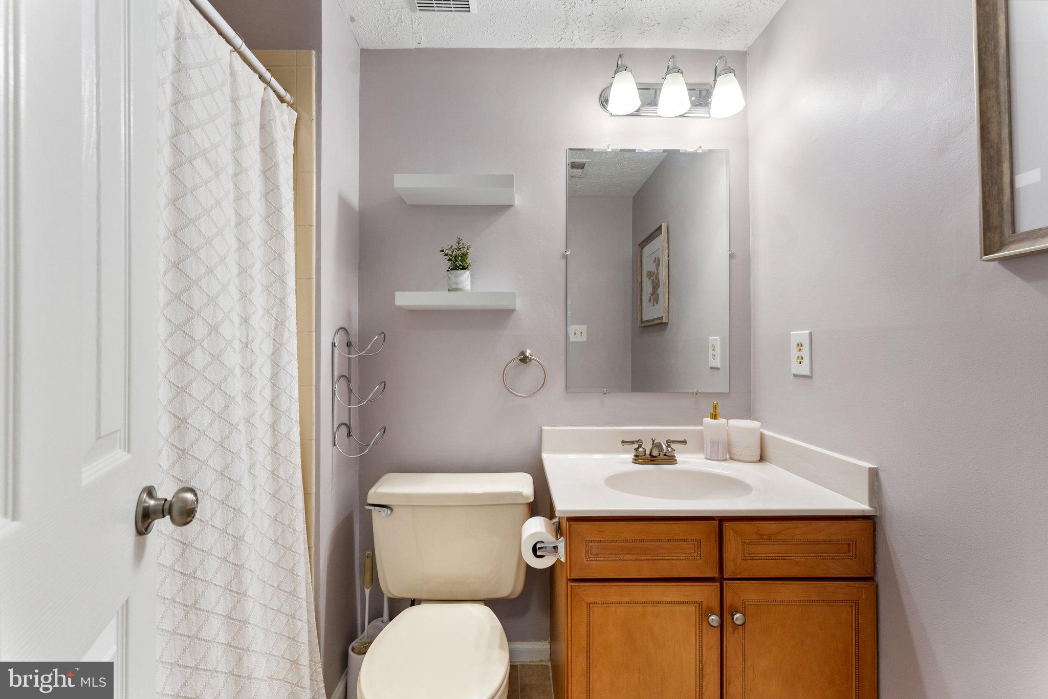 BARTON HILL - Residential