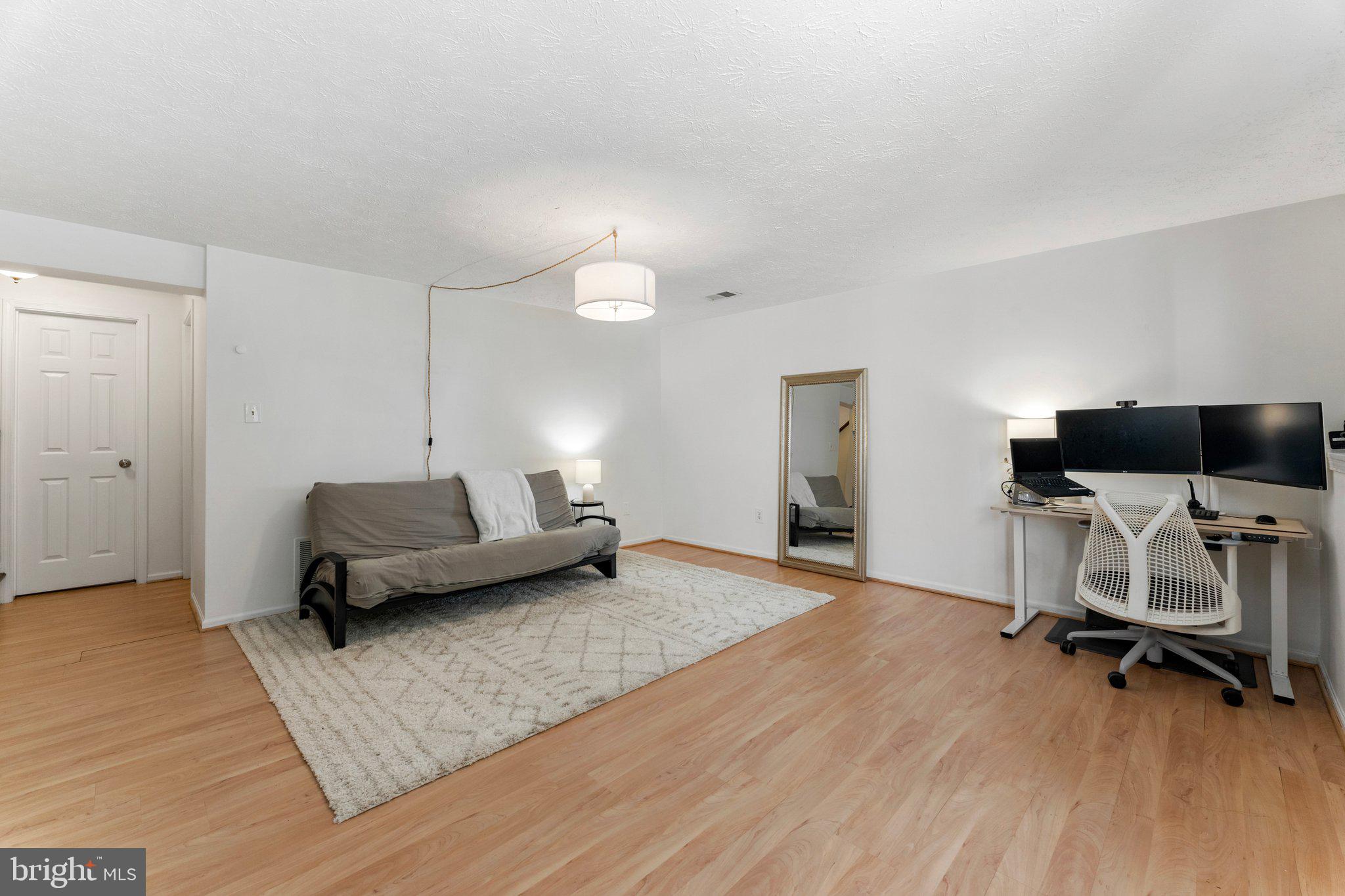 BARTON HILL - Residential