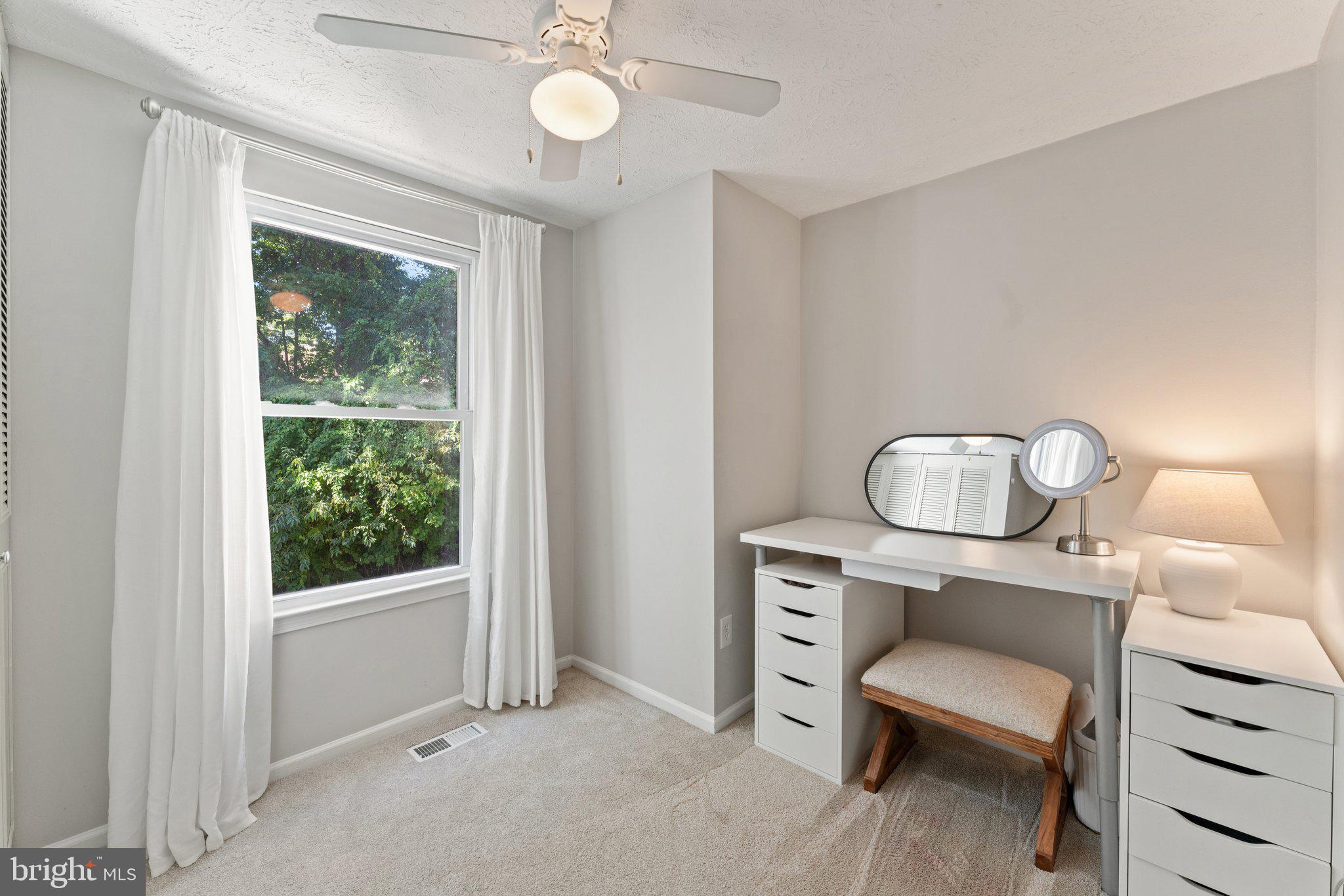 BARTON HILL - Residential