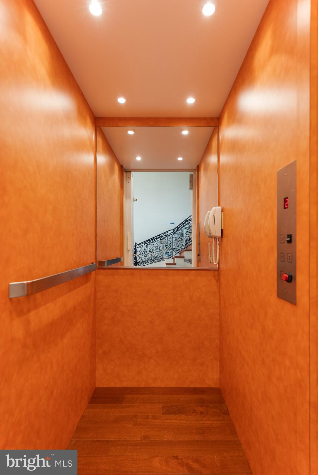 LONE OAK - Residential