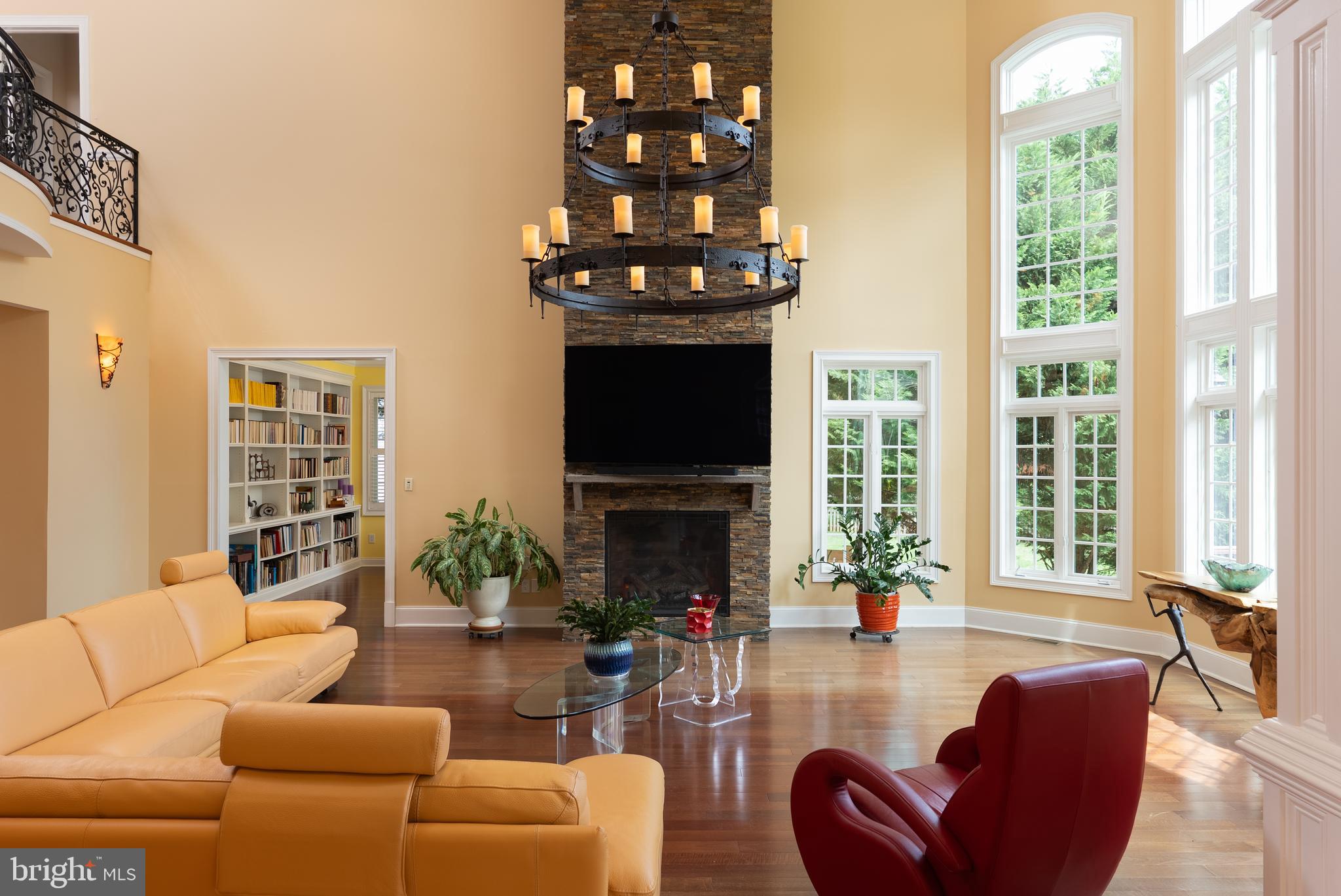 LONE OAK - Residential