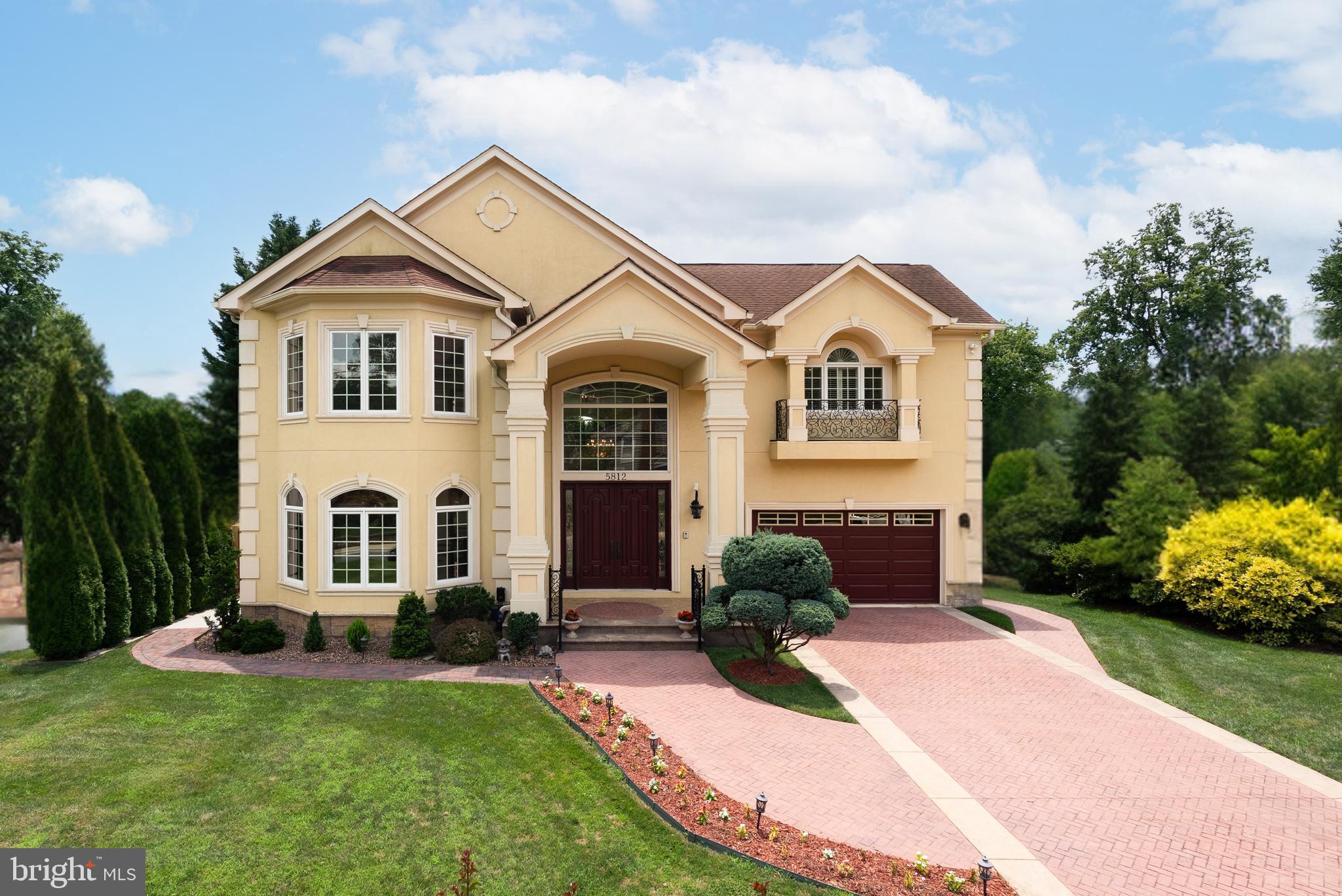 LONE OAK - Residential