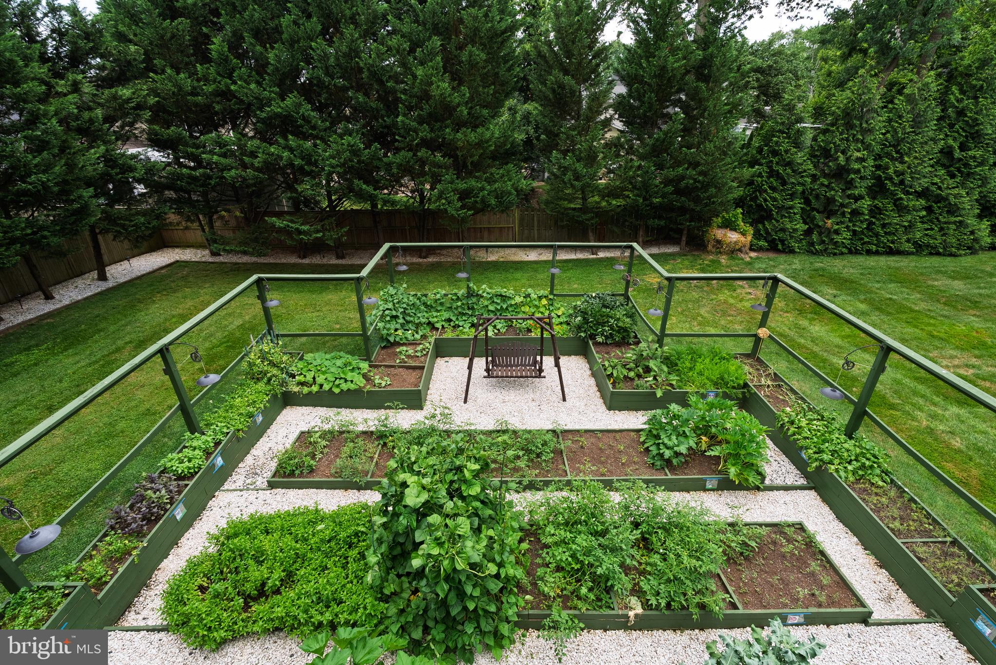 LONE OAK - Residential