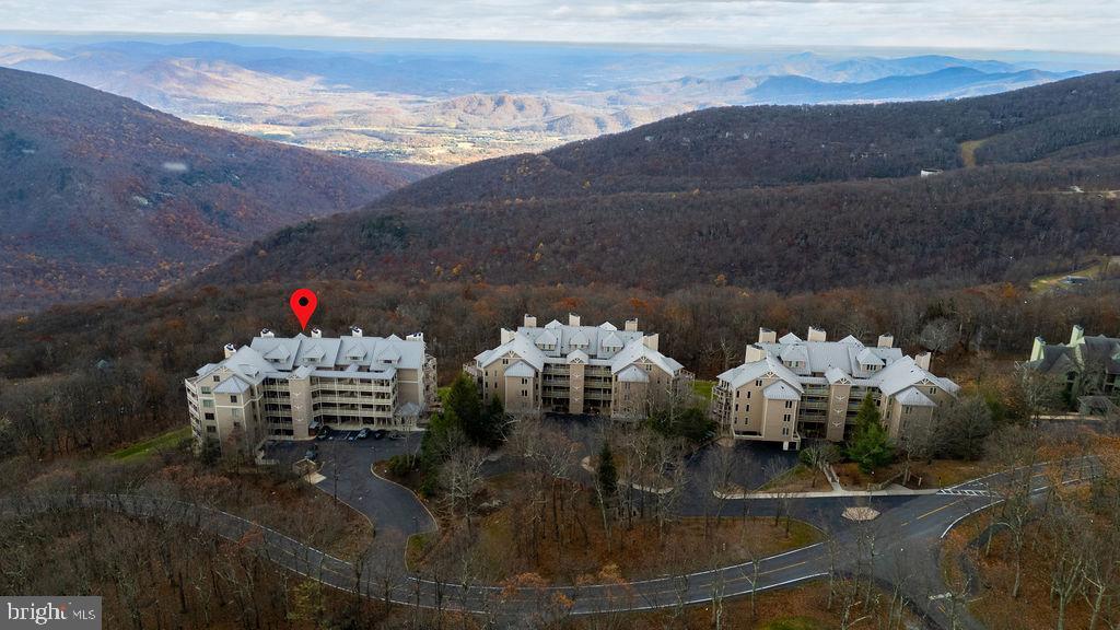 1933 HIGH RIDGE PLACE