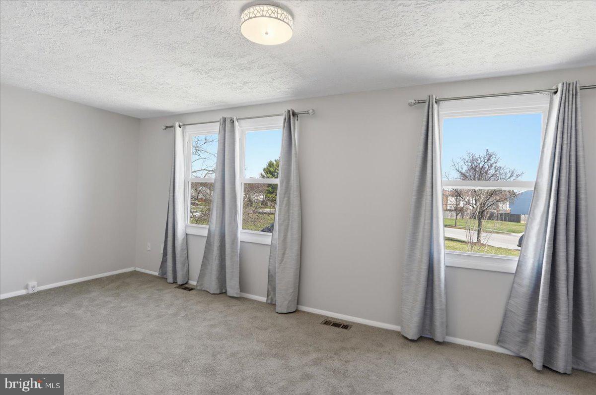 FARMBROOK - Residential