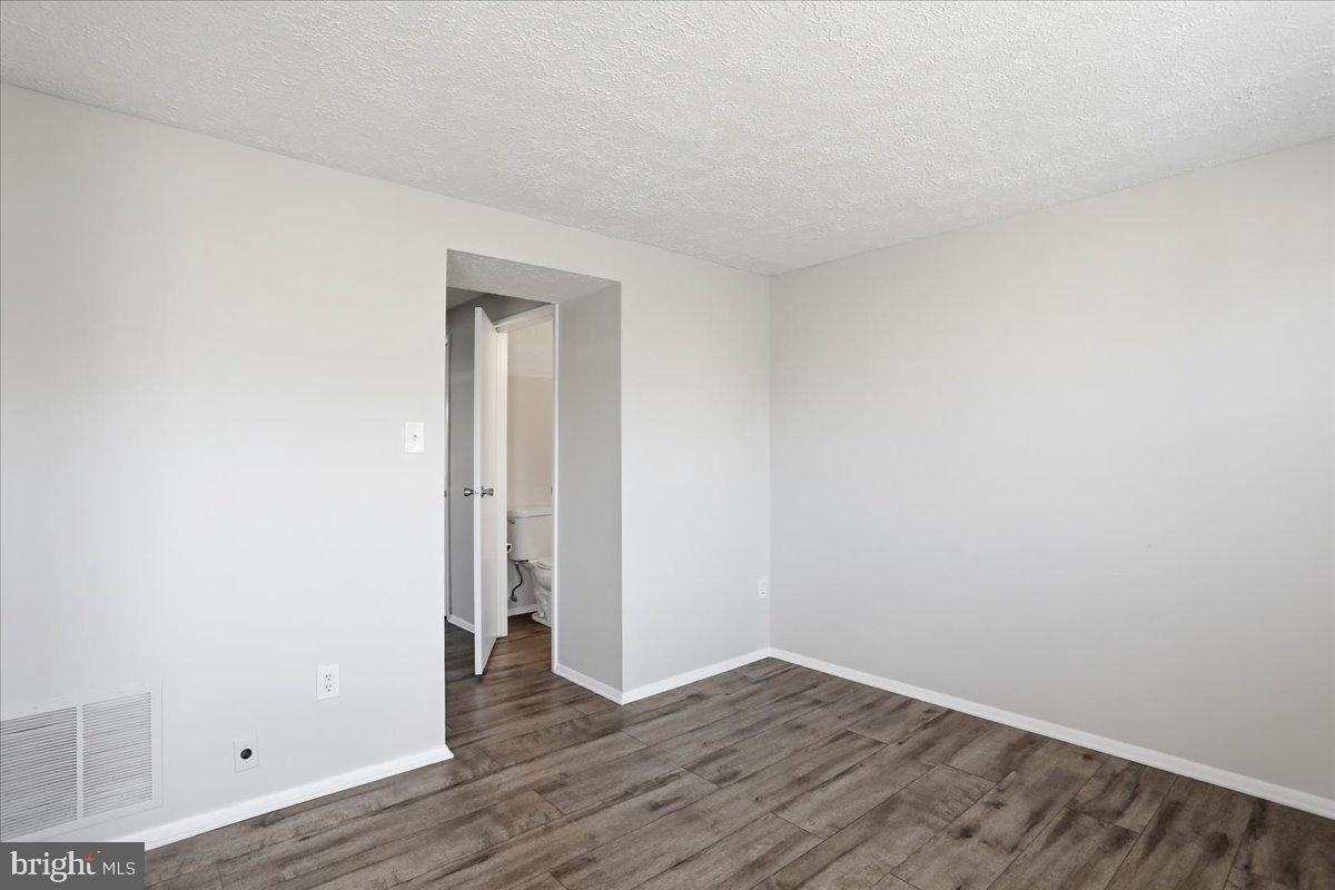 FARMBROOK - Residential