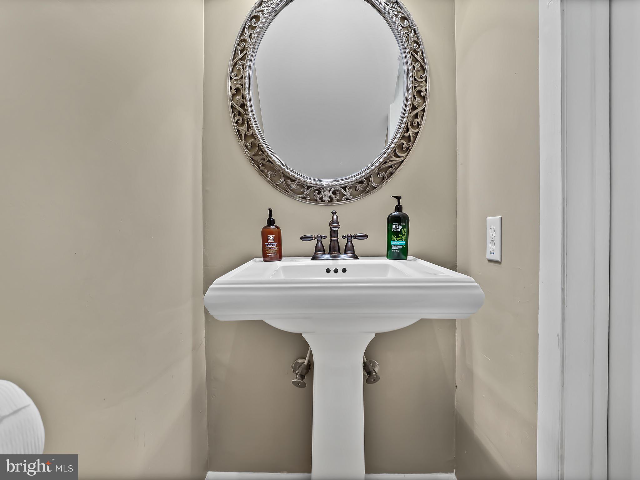 VILLAGE OF HICKORY RIDGE - Residential