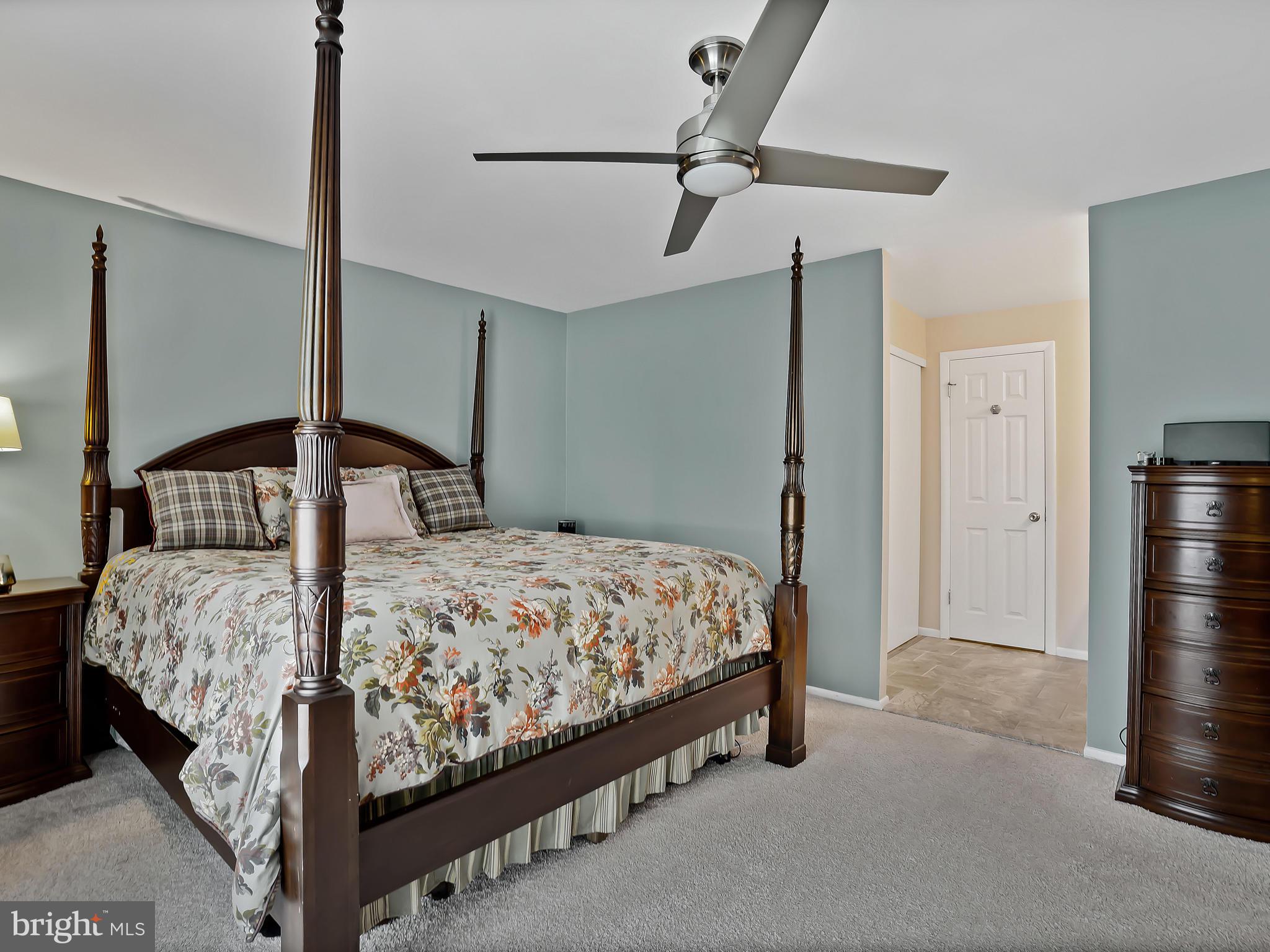 VILLAGE OF HICKORY RIDGE - Residential