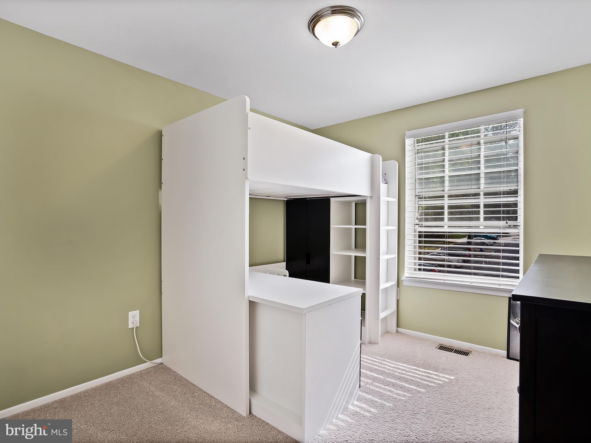 VILLAGE OF HICKORY RIDGE - Residential