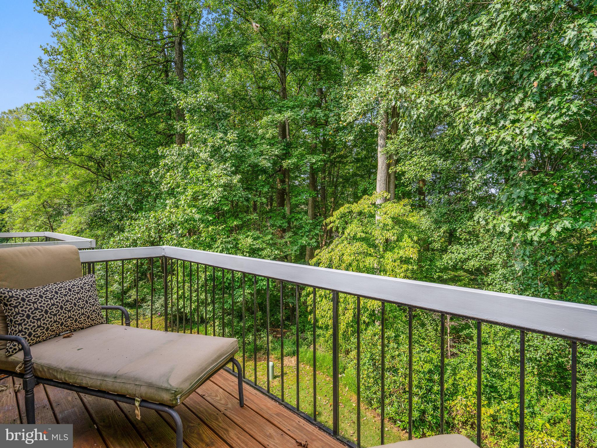 VILLAGE OF HICKORY RIDGE - Residential