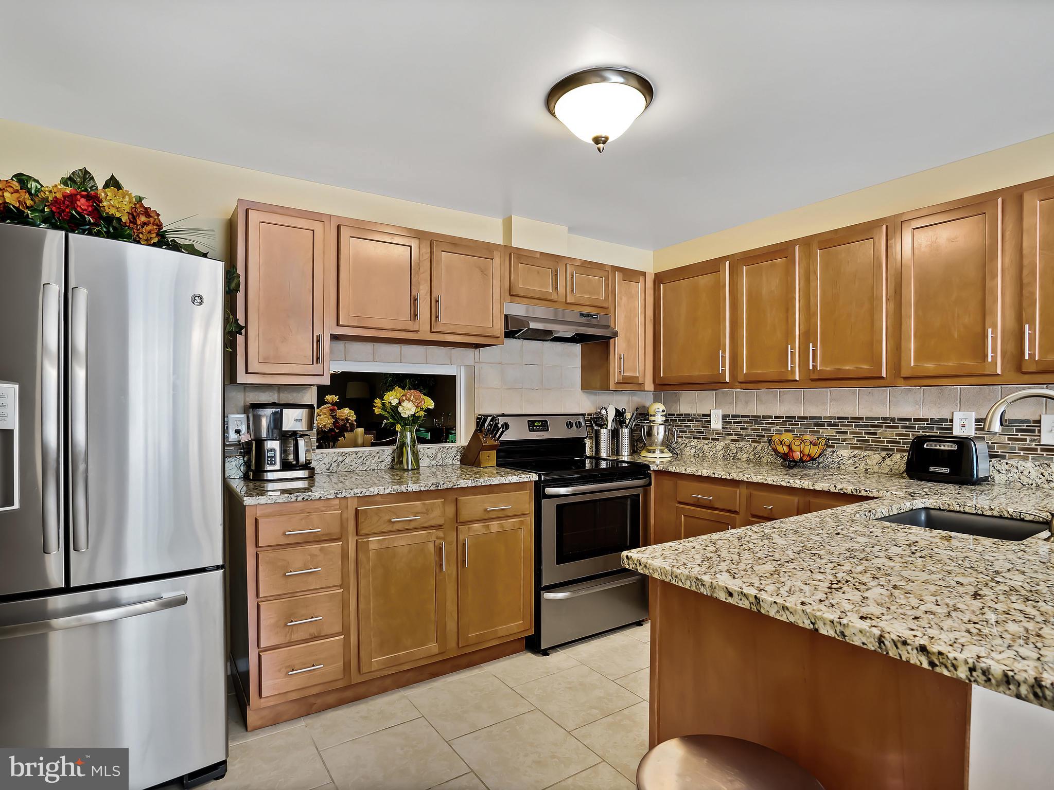 VILLAGE OF HICKORY RIDGE - Residential