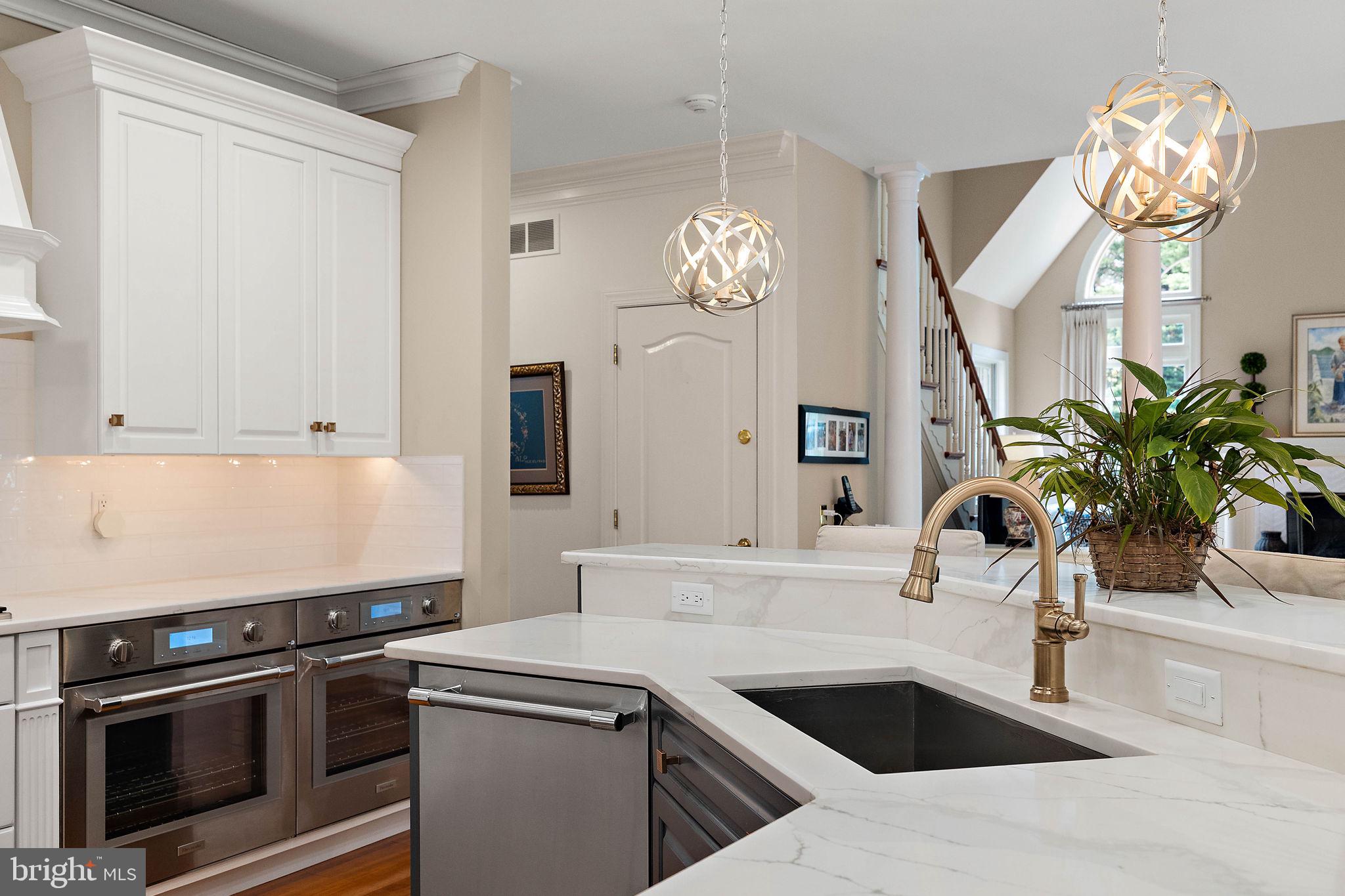 WESTOVER HILLS - Residential