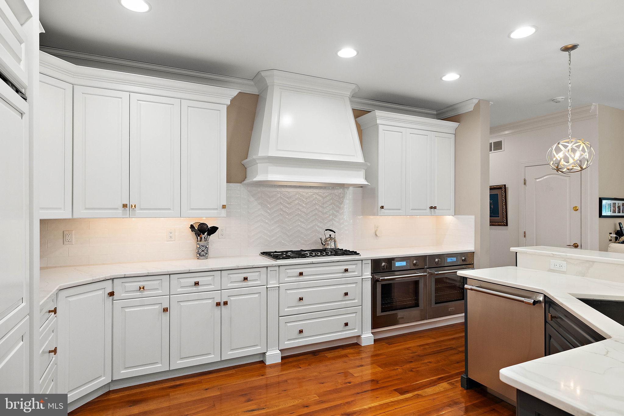 WESTOVER HILLS - Residential