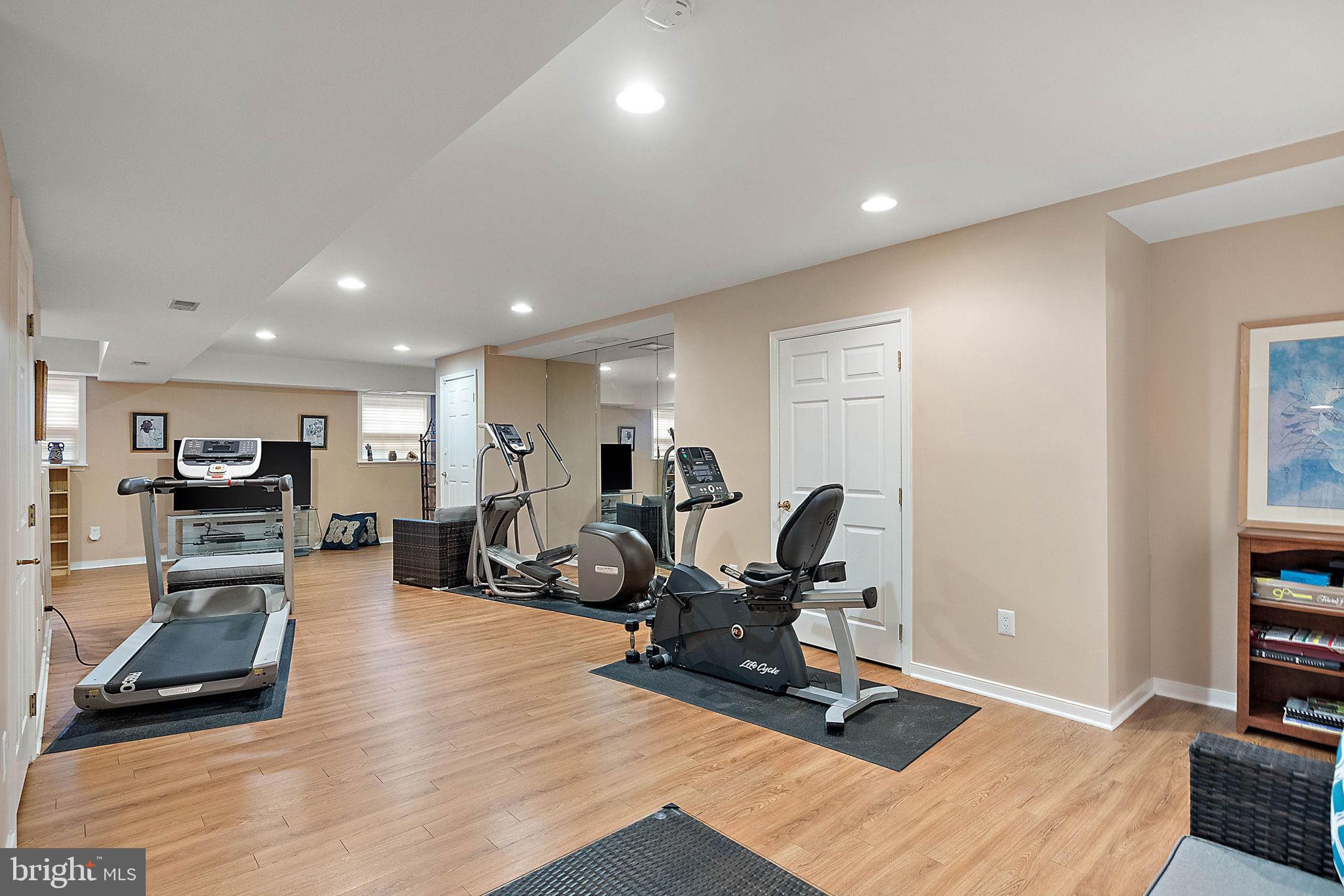 WESTOVER HILLS - Residential