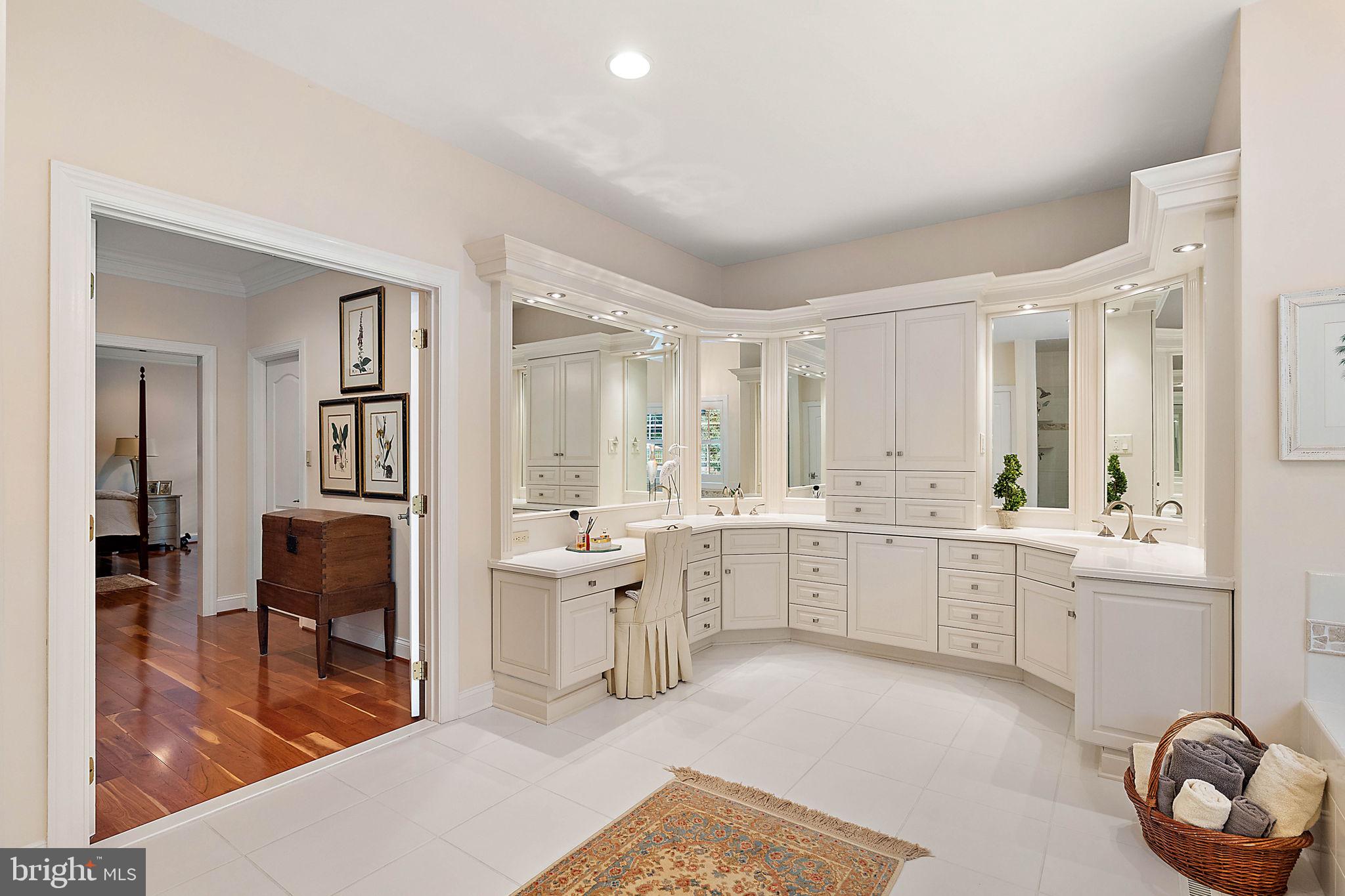 WESTOVER HILLS - Residential