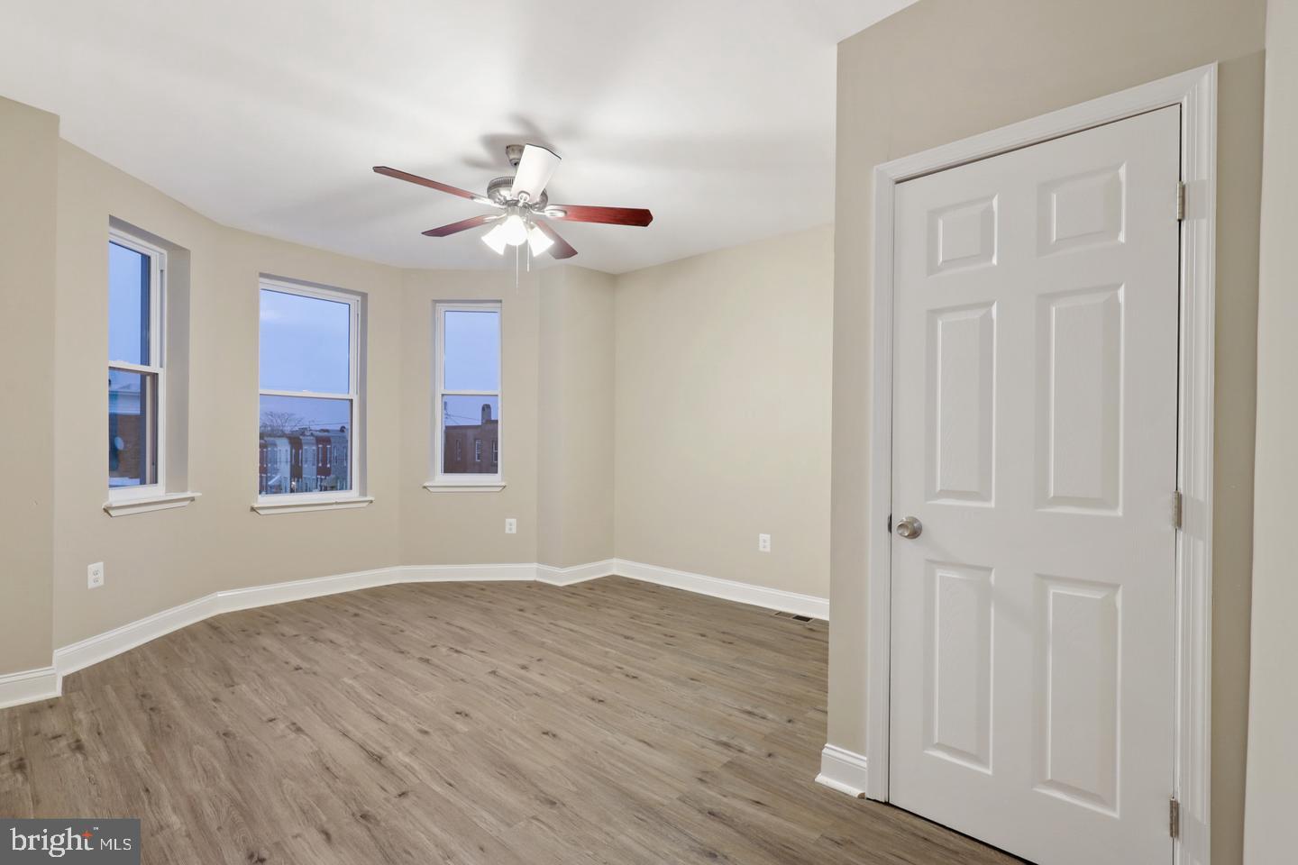 MONDAWMIN - Residential