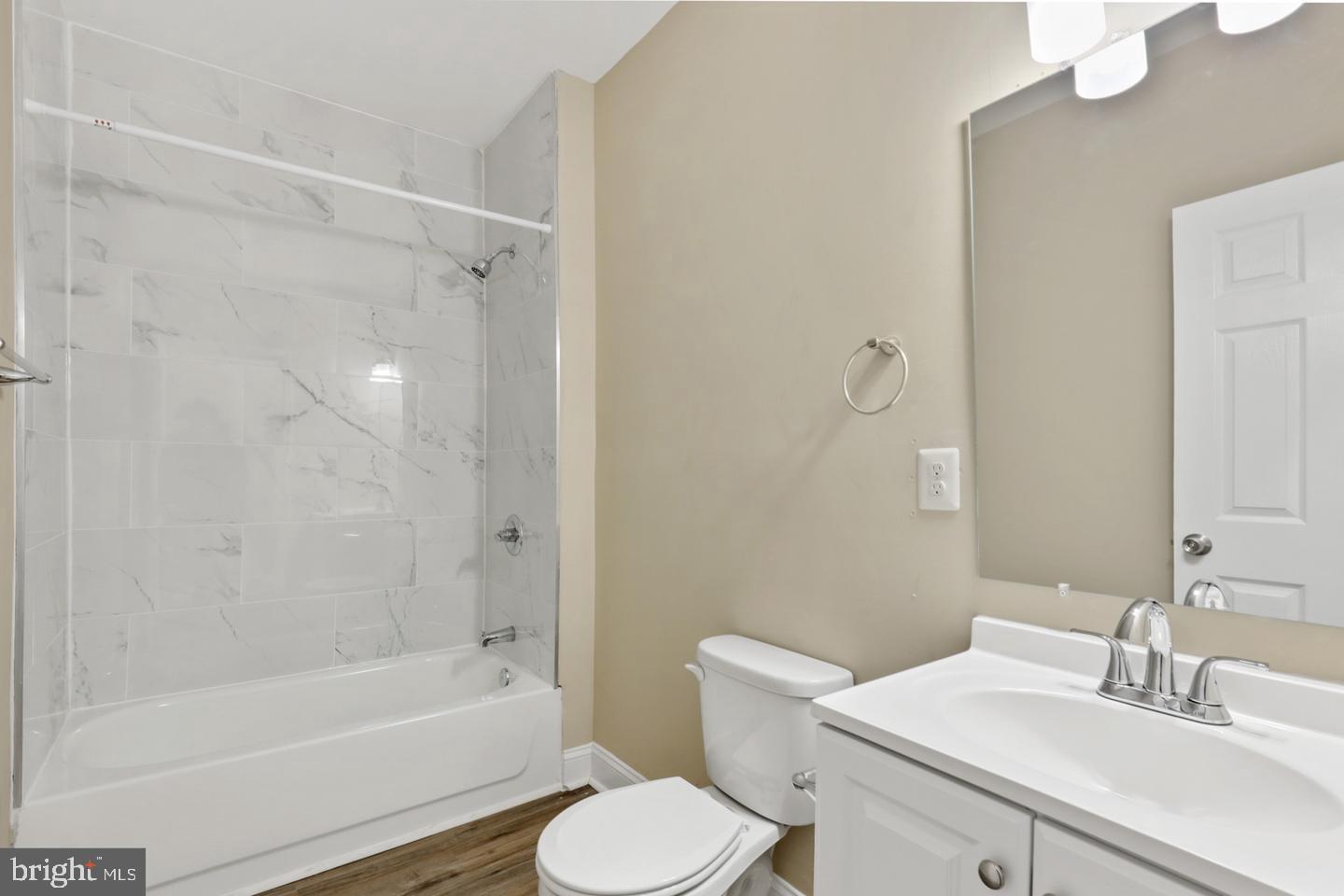 MONDAWMIN - Residential