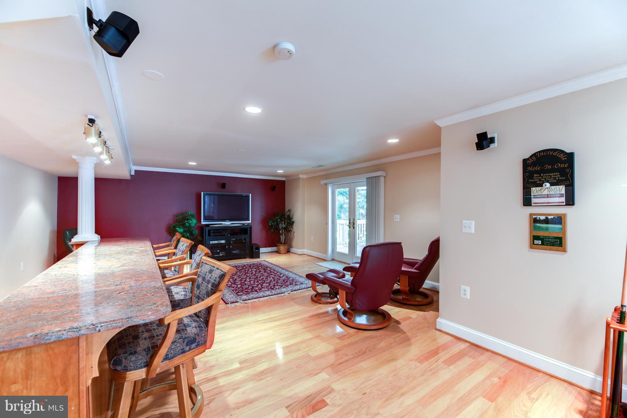 HUNTER MILL ESTATES - Residential