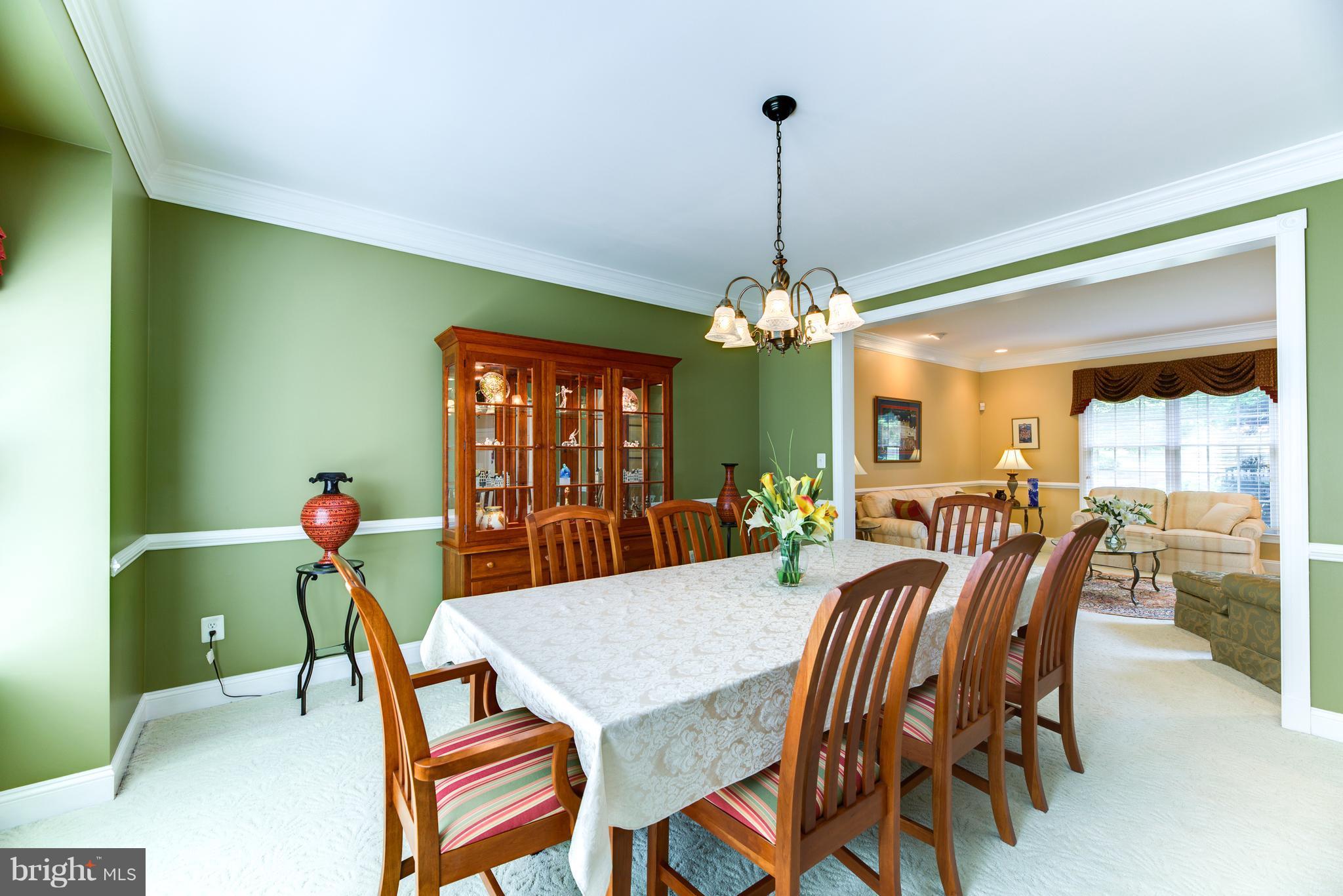 HUNTER MILL ESTATES - Residential