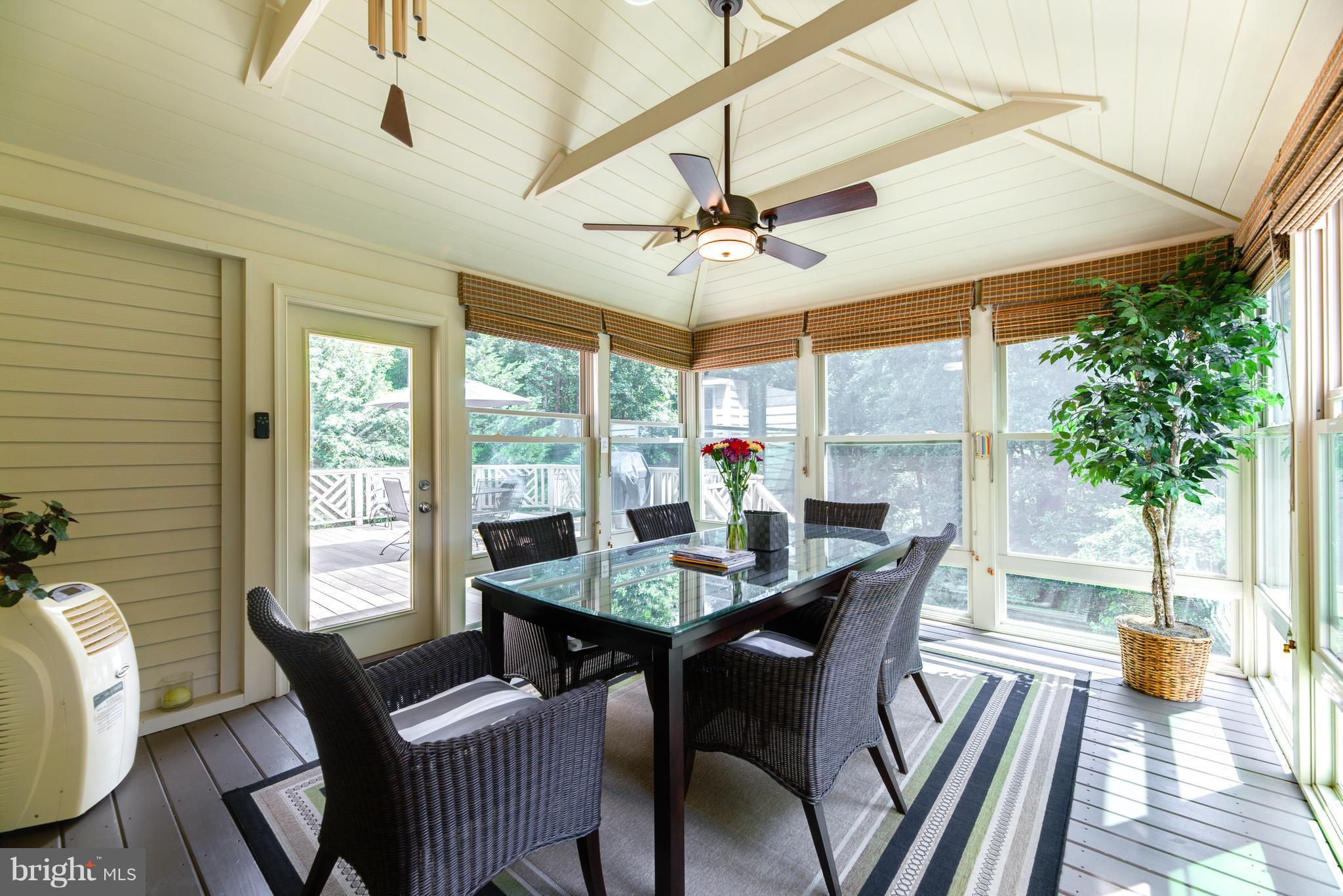 HUNTER MILL ESTATES - Residential