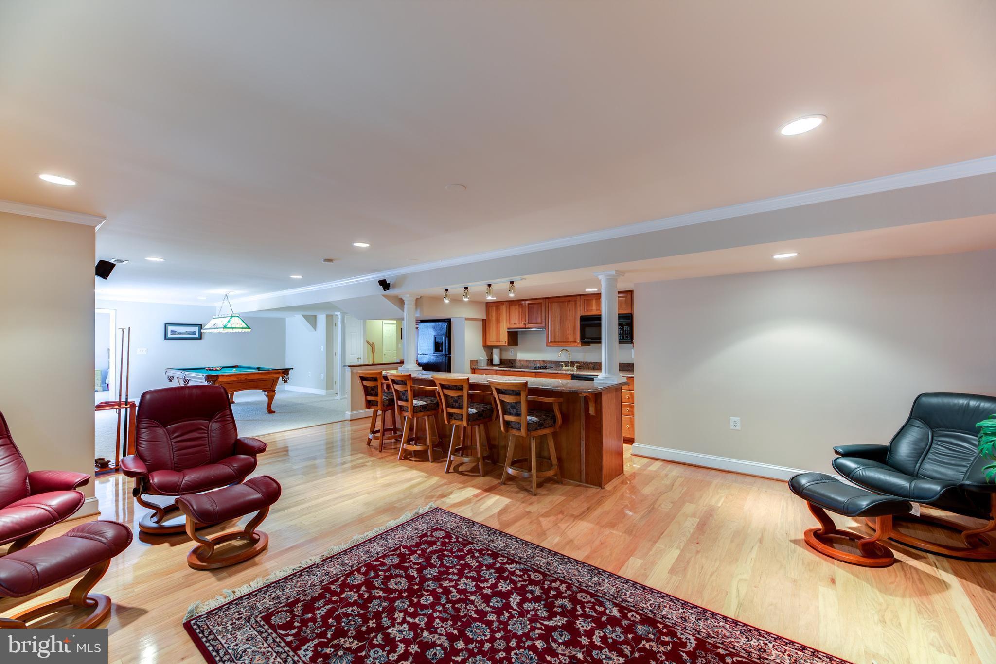 HUNTER MILL ESTATES - Residential