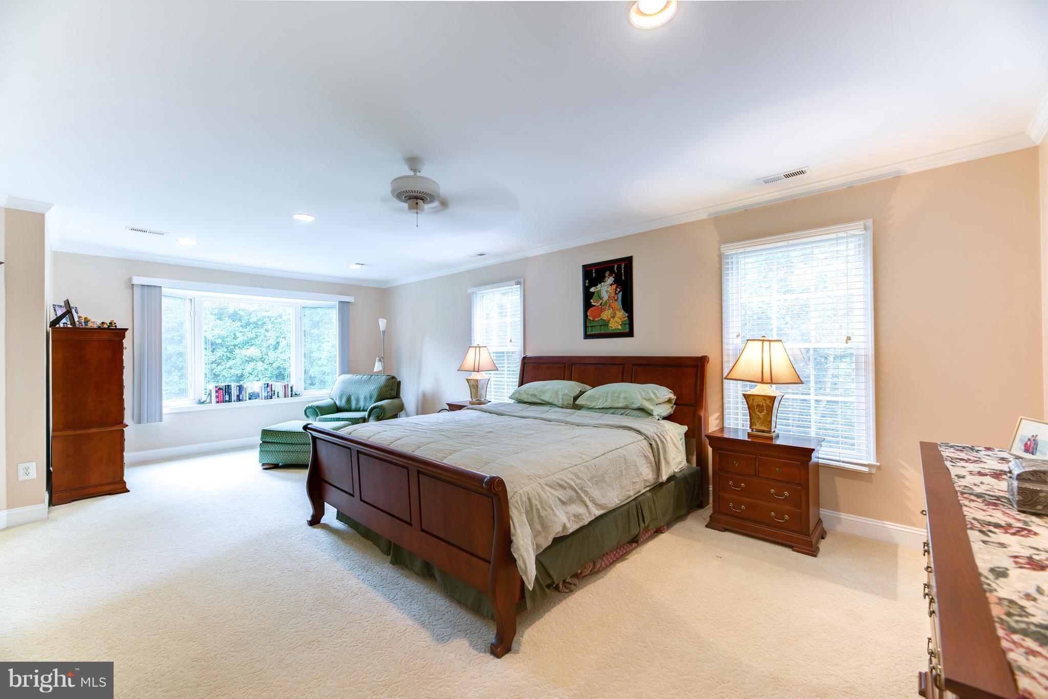 HUNTER MILL ESTATES - Residential