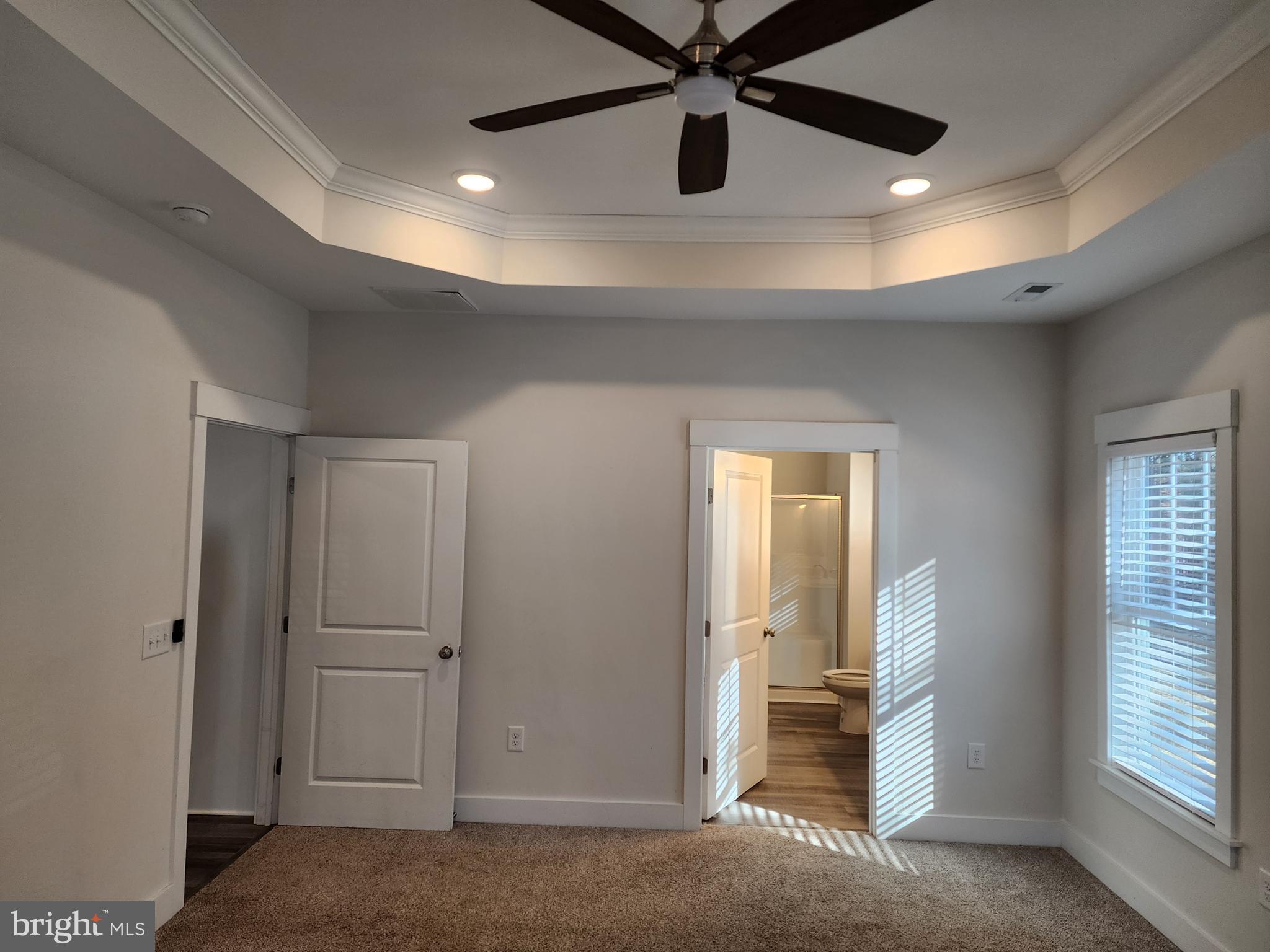 GARLAND LAKE - Residential