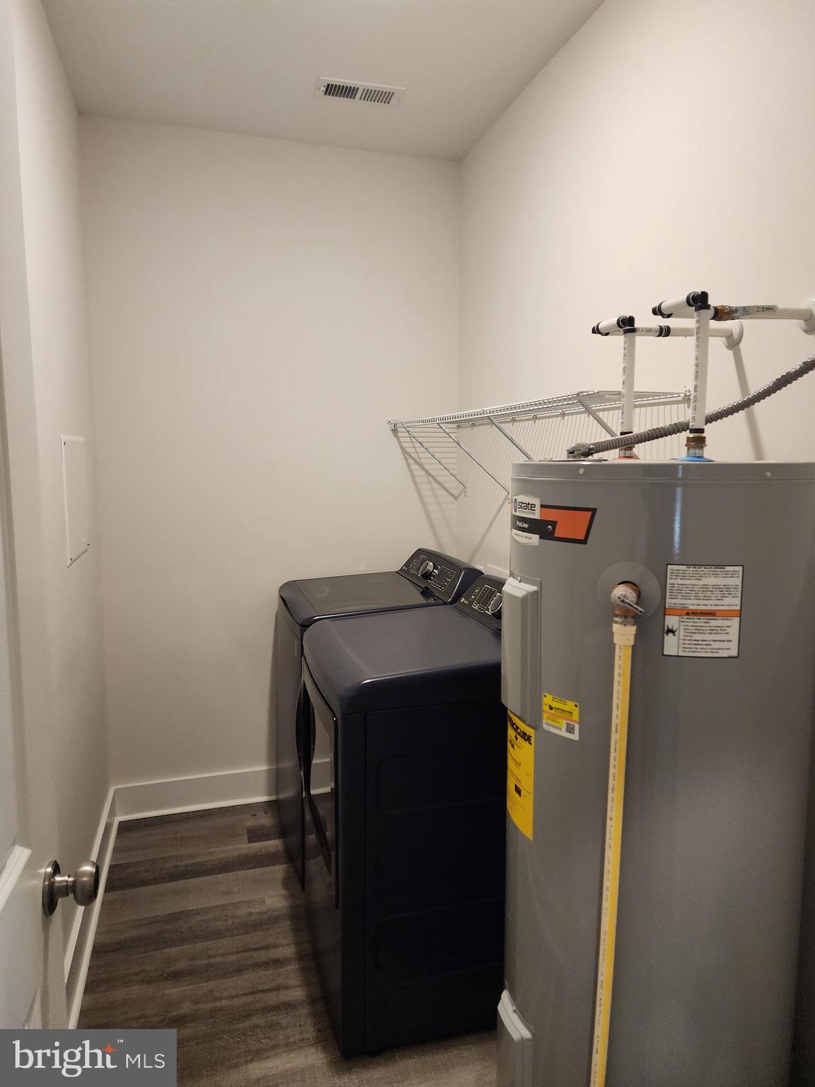 GARLAND LAKE - Residential