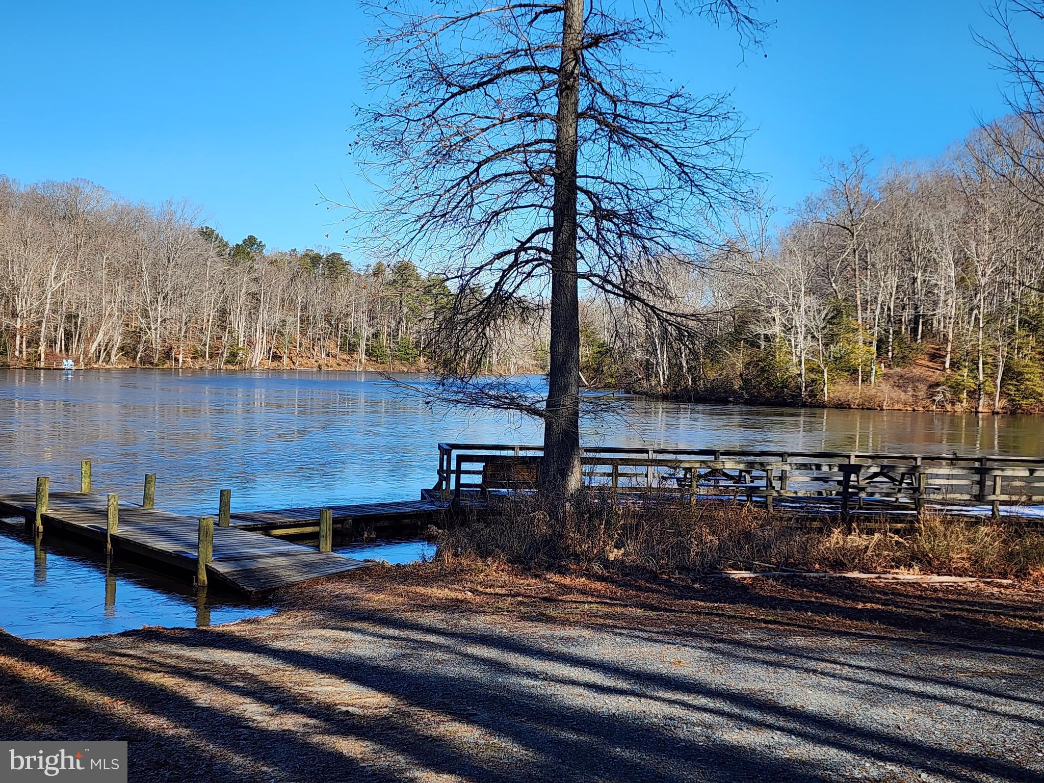 GARLAND LAKE - Residential