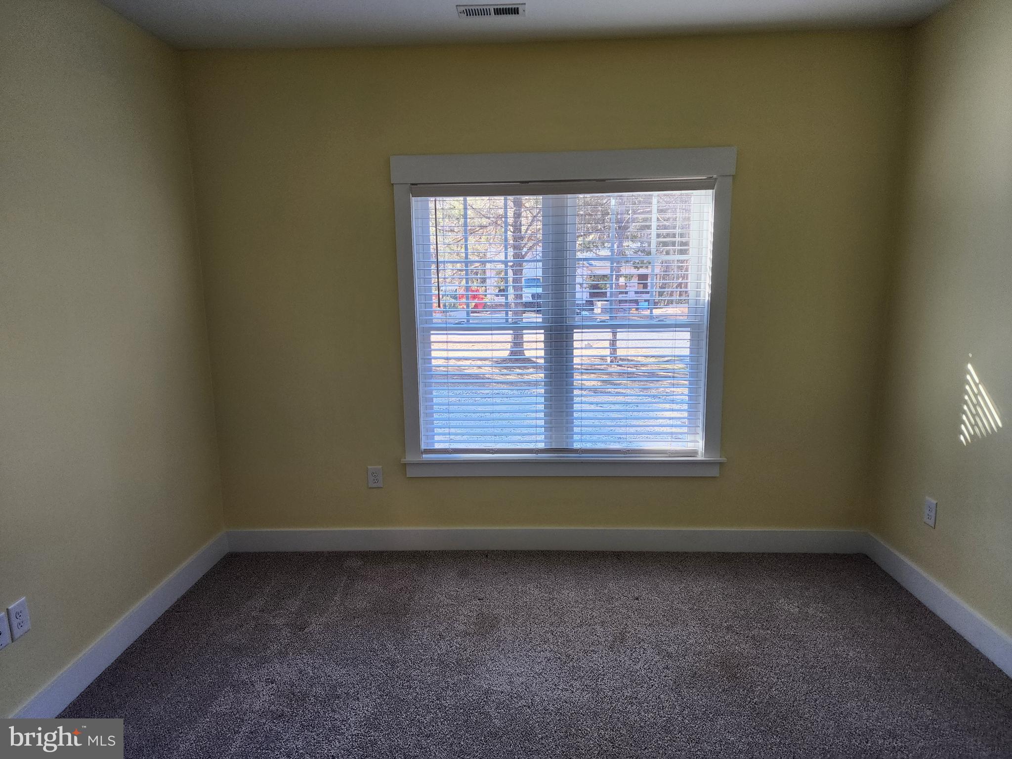 GARLAND LAKE - Residential