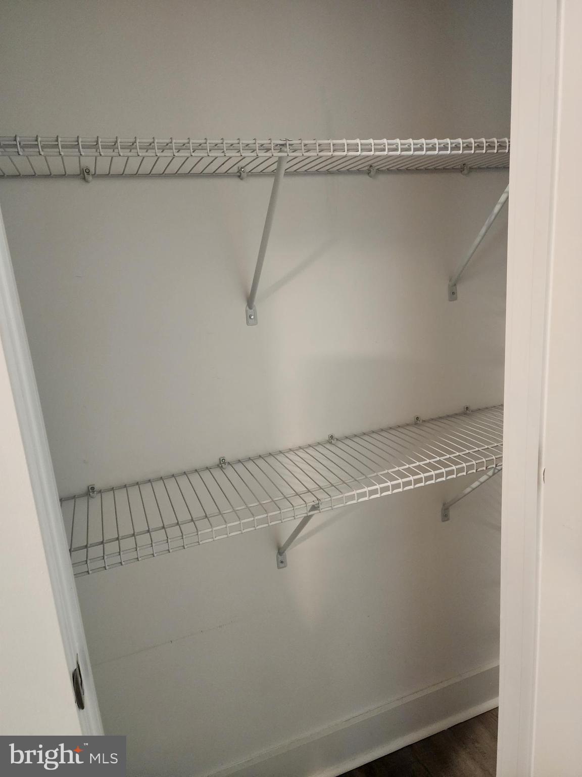 GARLAND LAKE - Residential