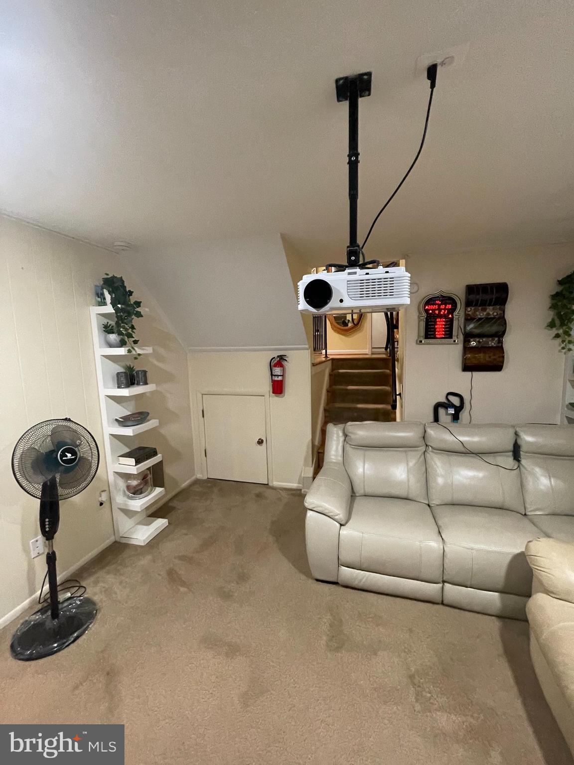 LAKE RIDGE- COLBY - Residential