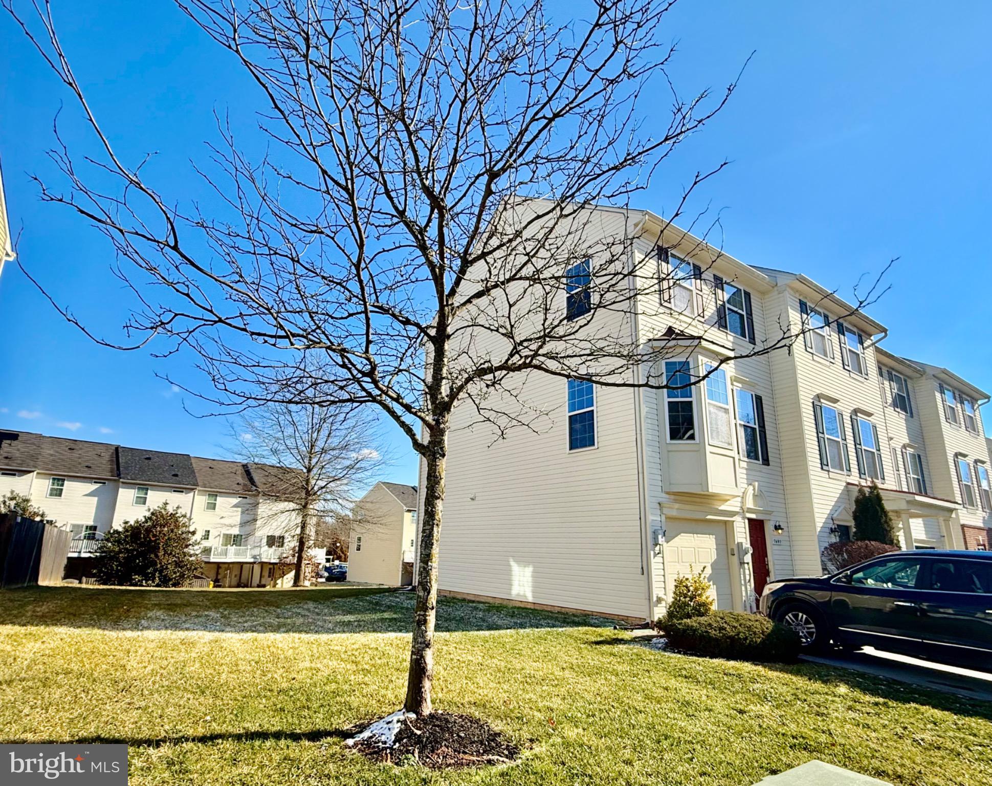 TANYARD SPRINGS - Residential