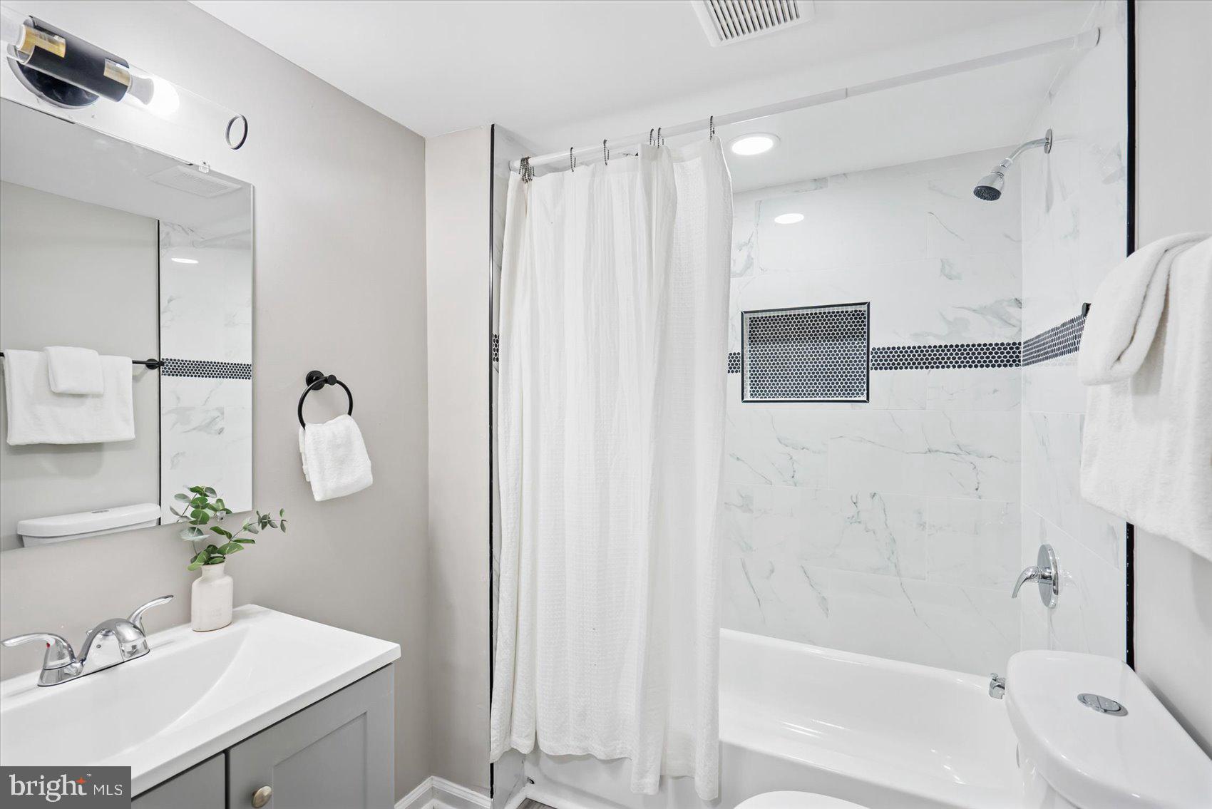 CLYBURN - Residential